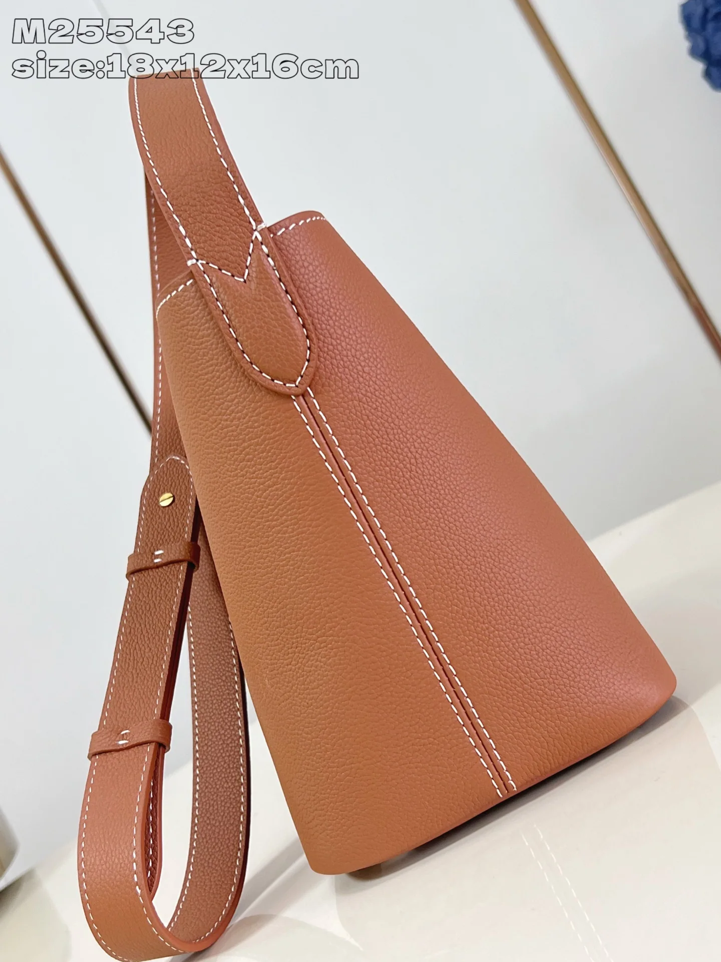 루이비통 M25543 브라운 핸드백 버킷백 상세 이미지 6