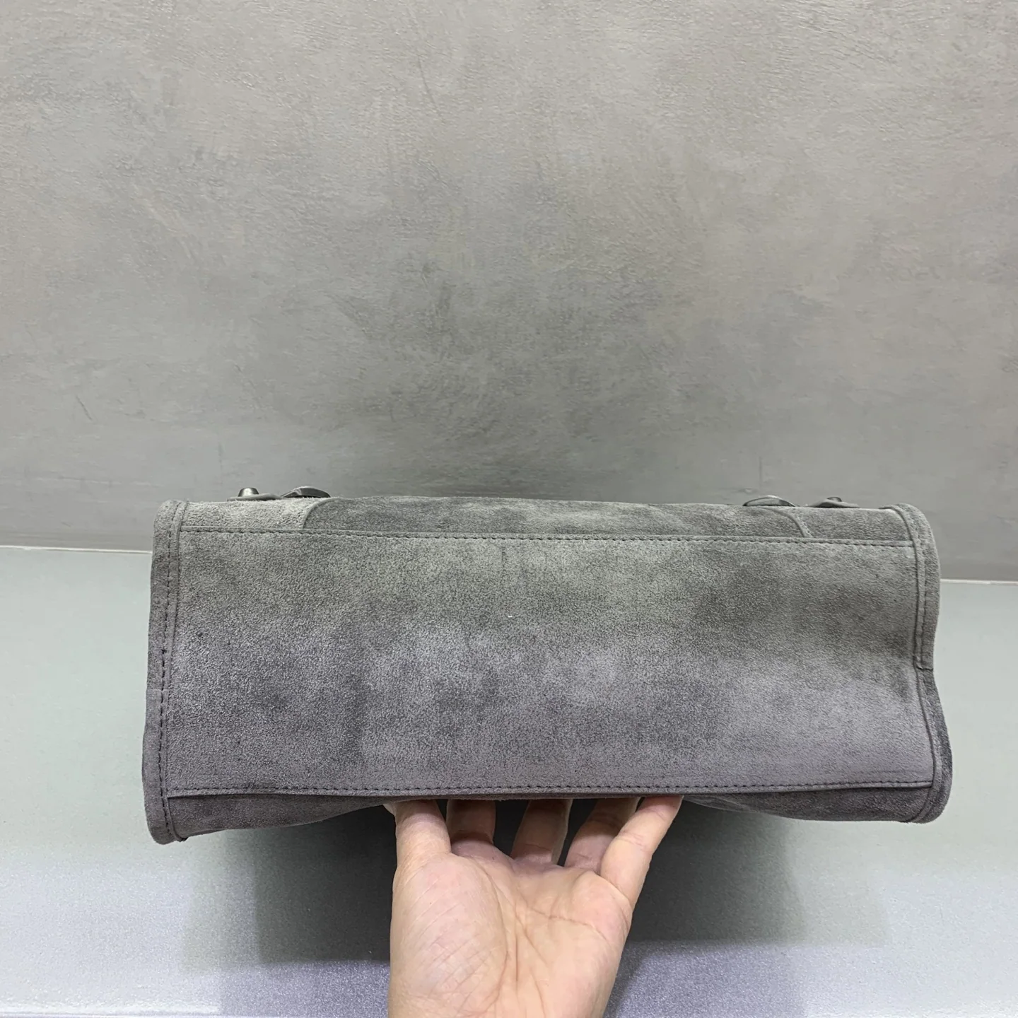 발렌시아가 르 시티 미디엄 핸드백 0846691080 상세 이미지 4