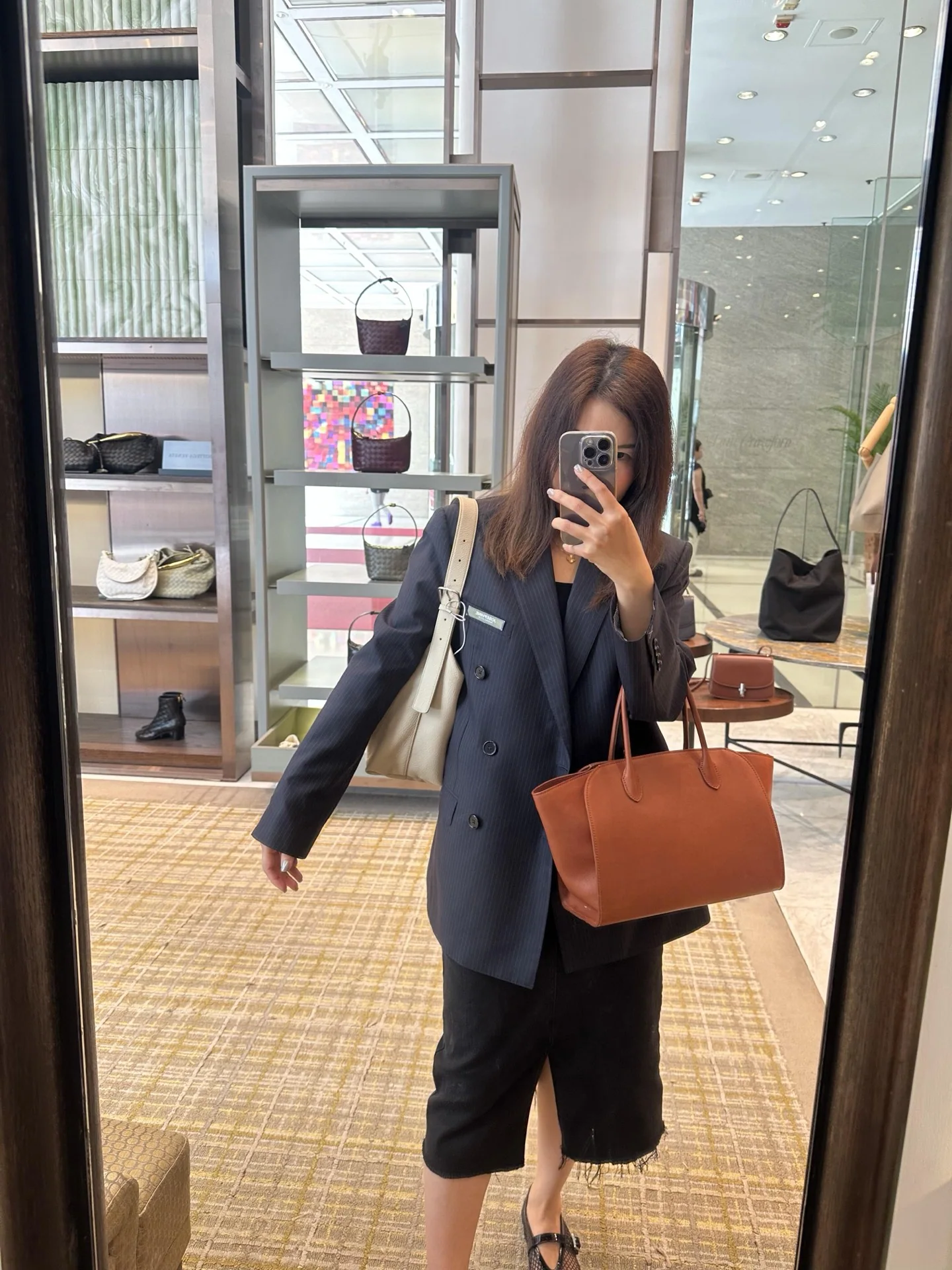 더로우 가방 상세 이미지 2