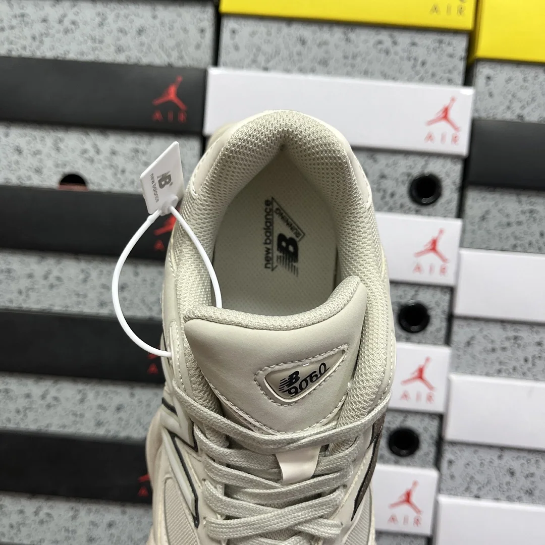 뉴발란스 [C] 9060 U906078T 202220 New Balance 9060 상세 이미지 3