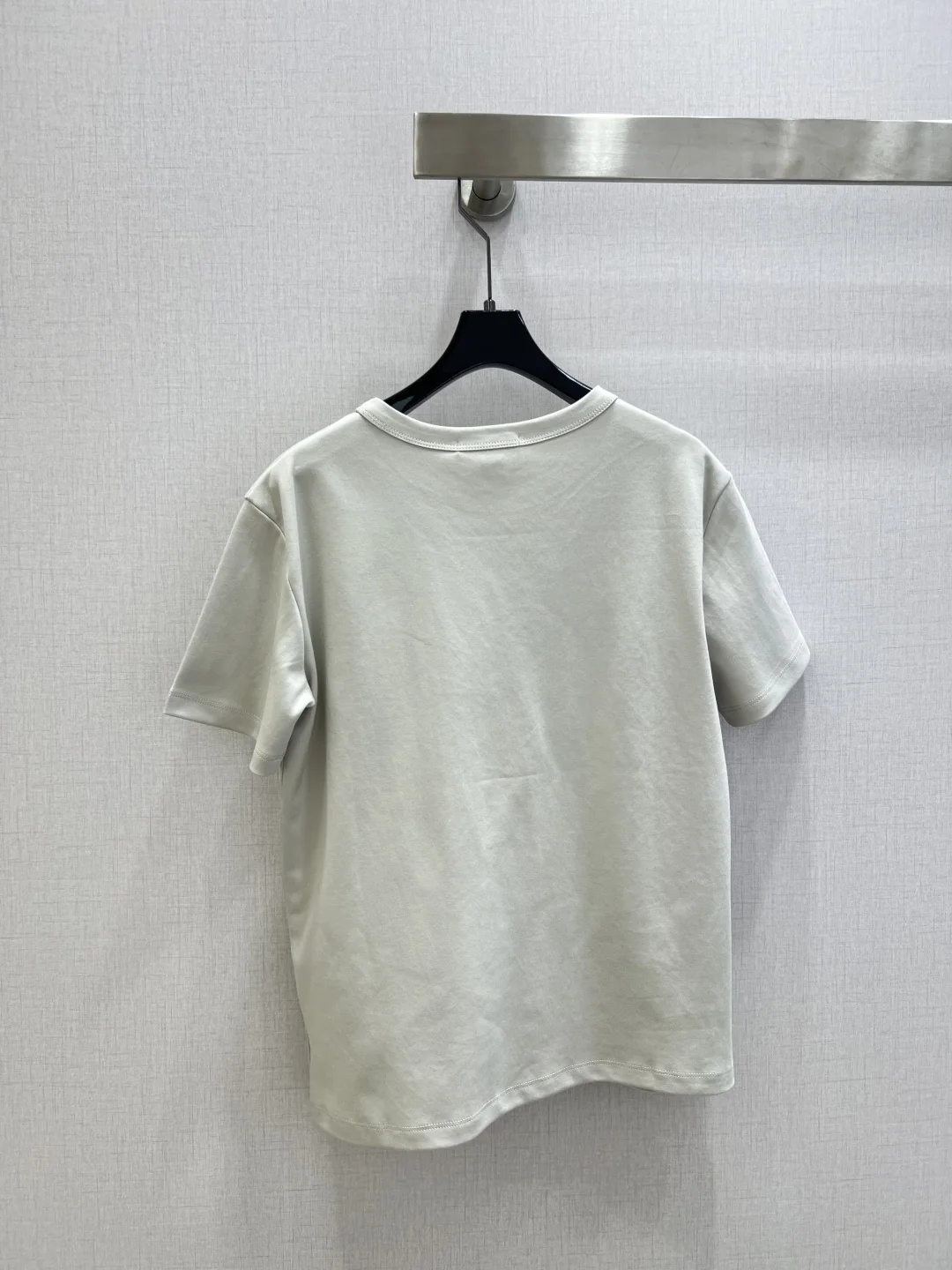 루이비통 여성 반팔 상세 이미지 9