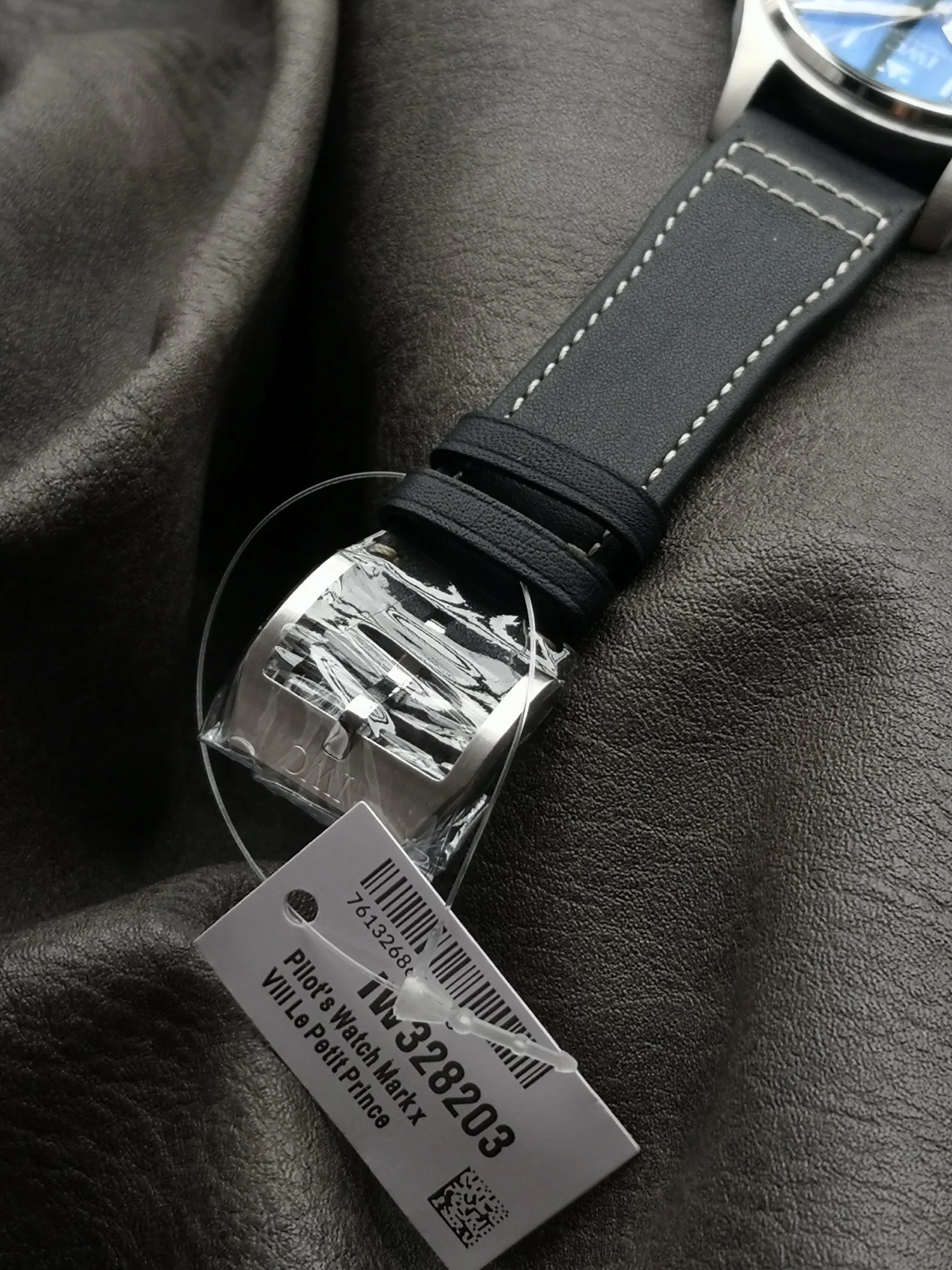 IWC 마크 XX 파일럿 시계 블랙 다이얼 사파이어 글라스 상세 이미지 7