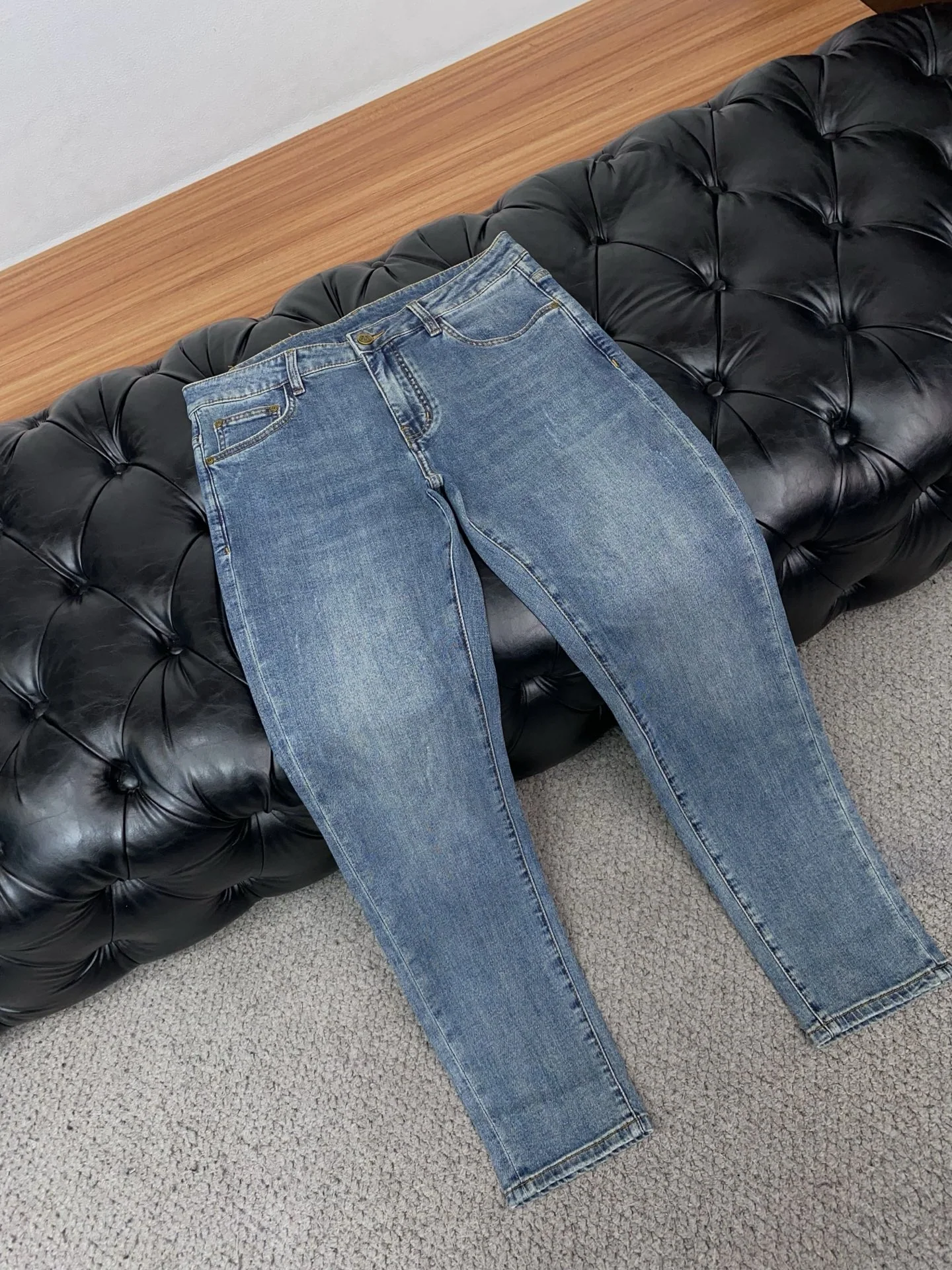 몽클레어 남성 데님 바지 상세 이미지 6
