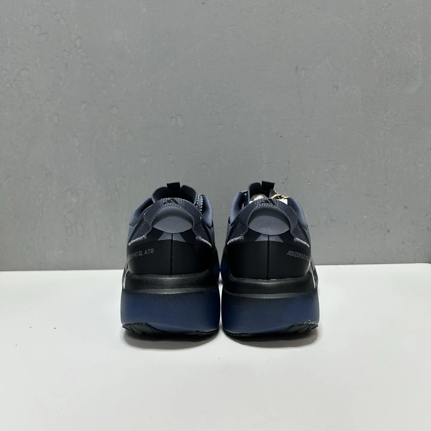 아디다스 신발 157701 Adidas Sneakers 상세 이미지 2