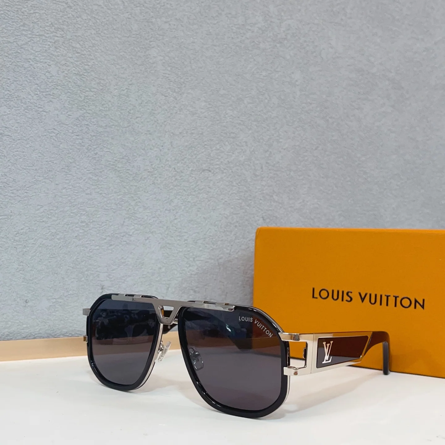 루이비통 선글라스 54922 Louis Vuitton Sunglasses 상세 이미지 1