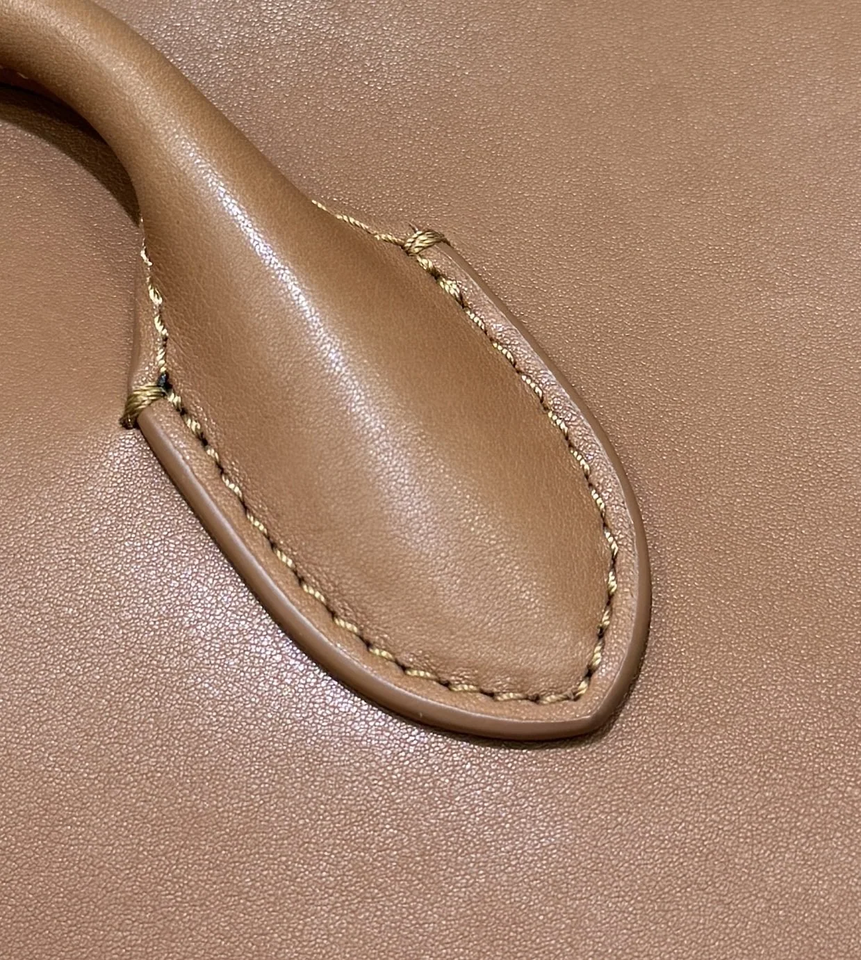 더로우 미니멀 클래식 숄더백 상세 이미지 6