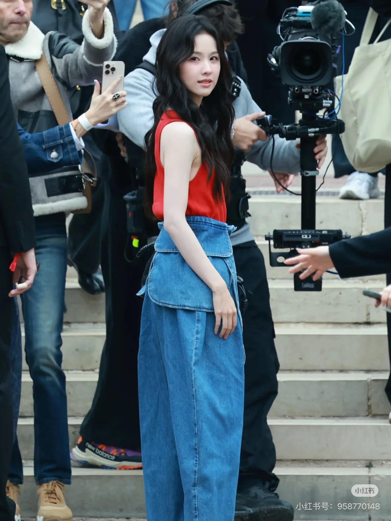 로에베 진한 블루 데님 와이드 핏 바지 상세 이미지 7