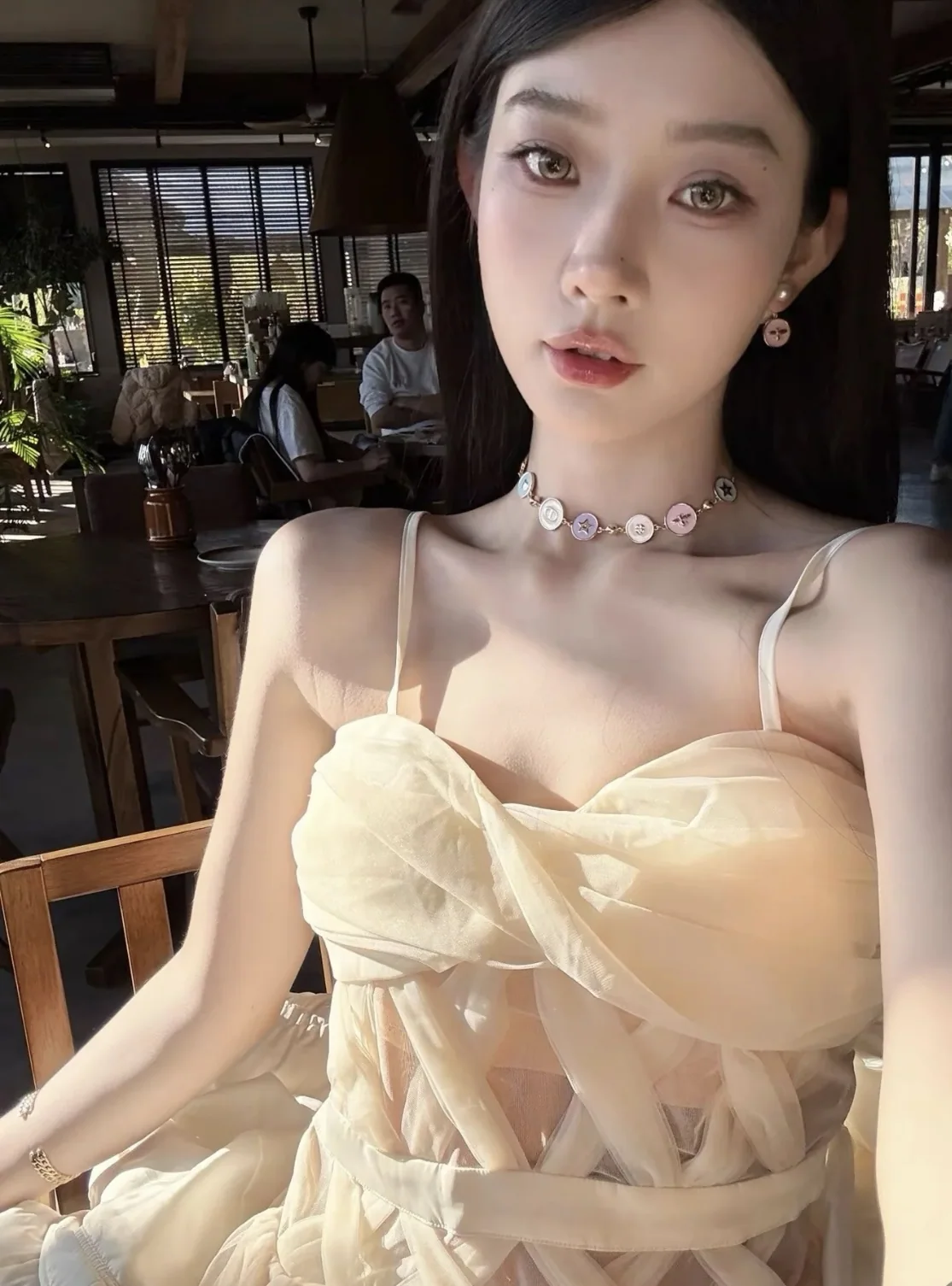 디올 컬러 레진 마카롱 펄 장식 목걸이 상세 이미지 1
