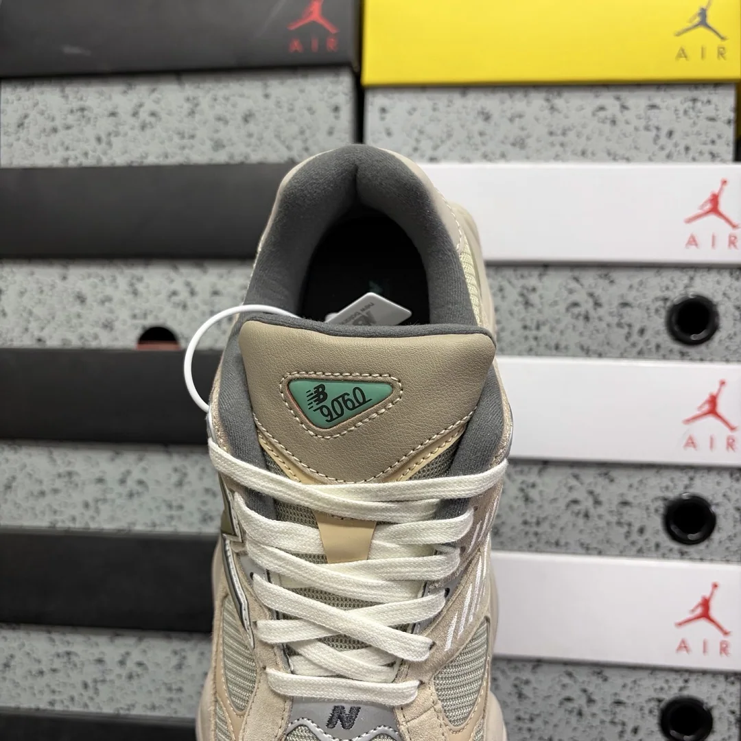 뉴발란스 [C] 9060 그레이 U9060MAC 202080 New Balance 9060 상세 이미지 6