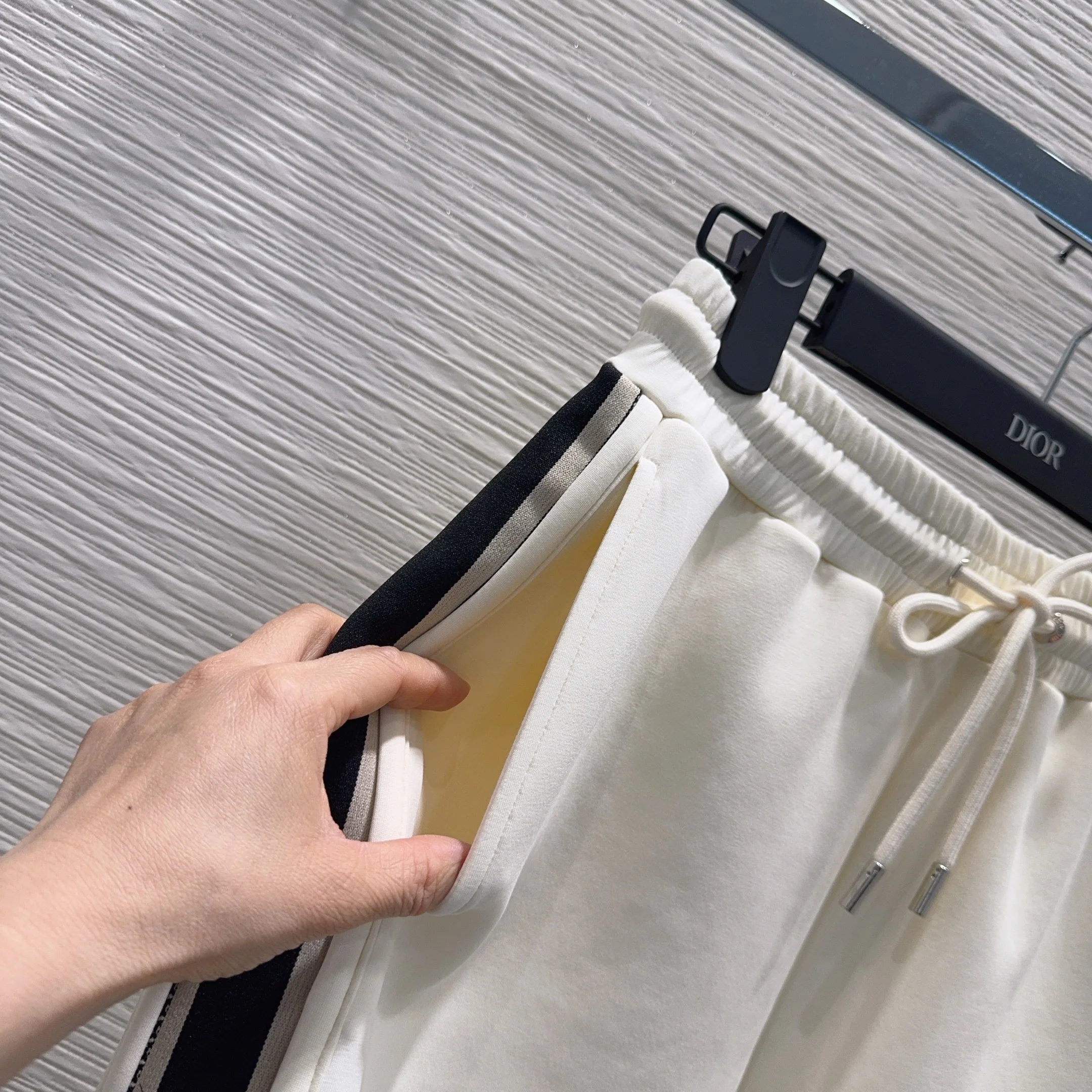 디올 2026 SS 여성 바지 92258 Dior Pants 상세 이미지 15