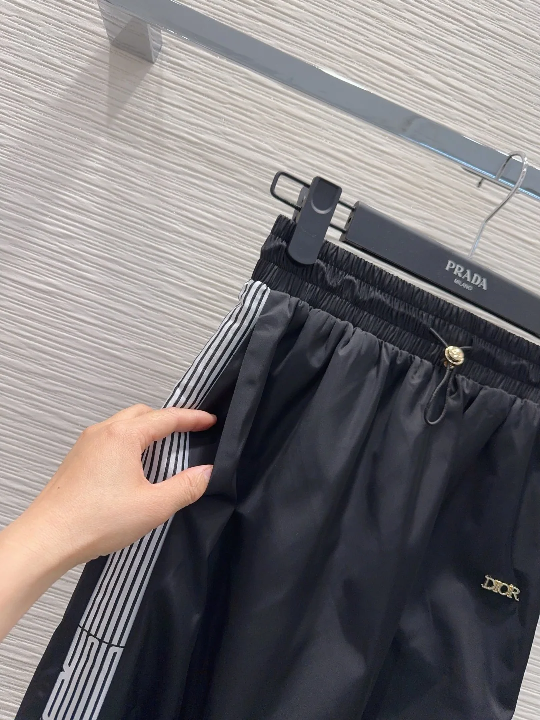 디올 슬림핏 여성 바지 상세 이미지 3