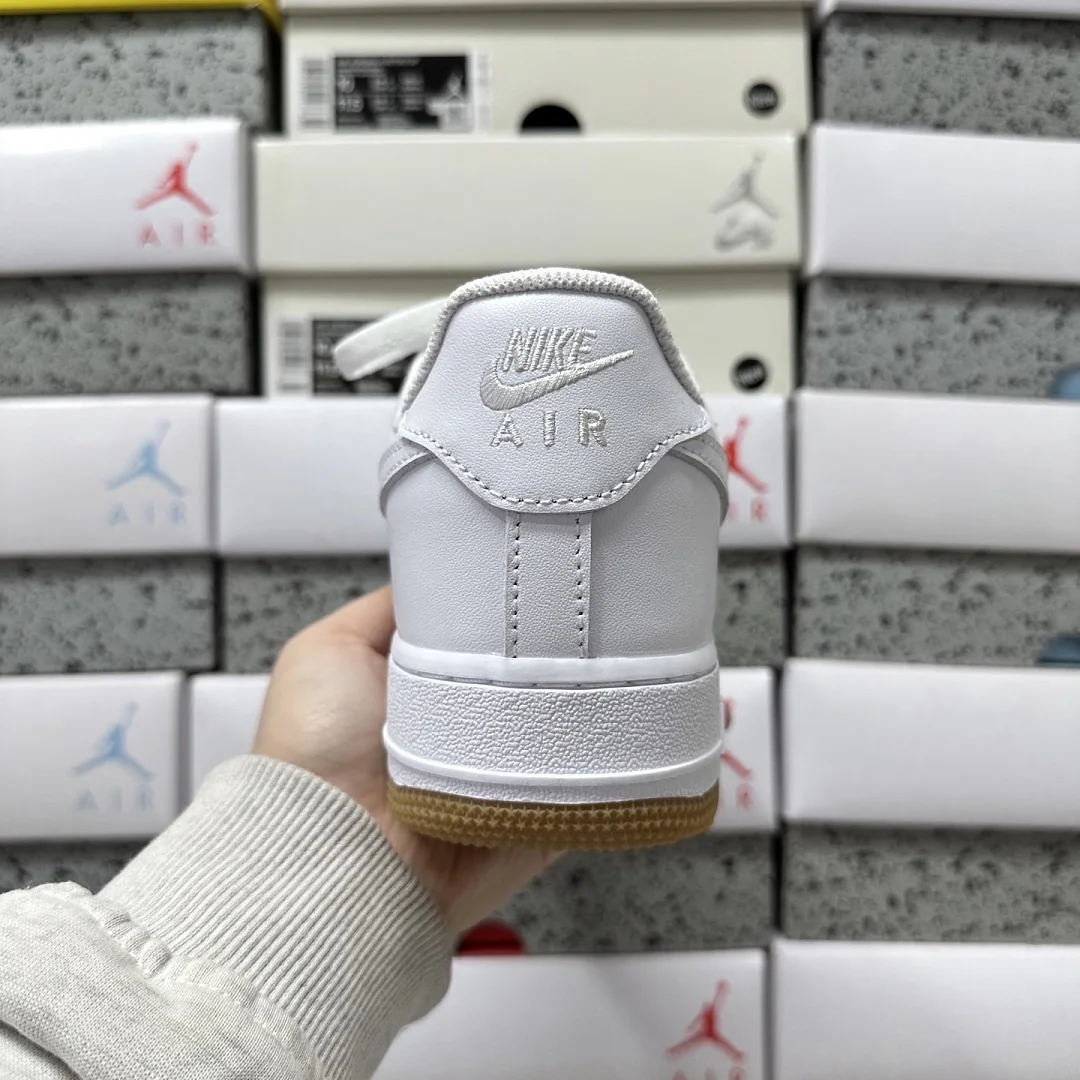 나이키 [XY/PB] 에어 포스 1 로우 DJ2739-100 201728 Nike Air Force 1 Low '07 White Gum 상세 이미지 11