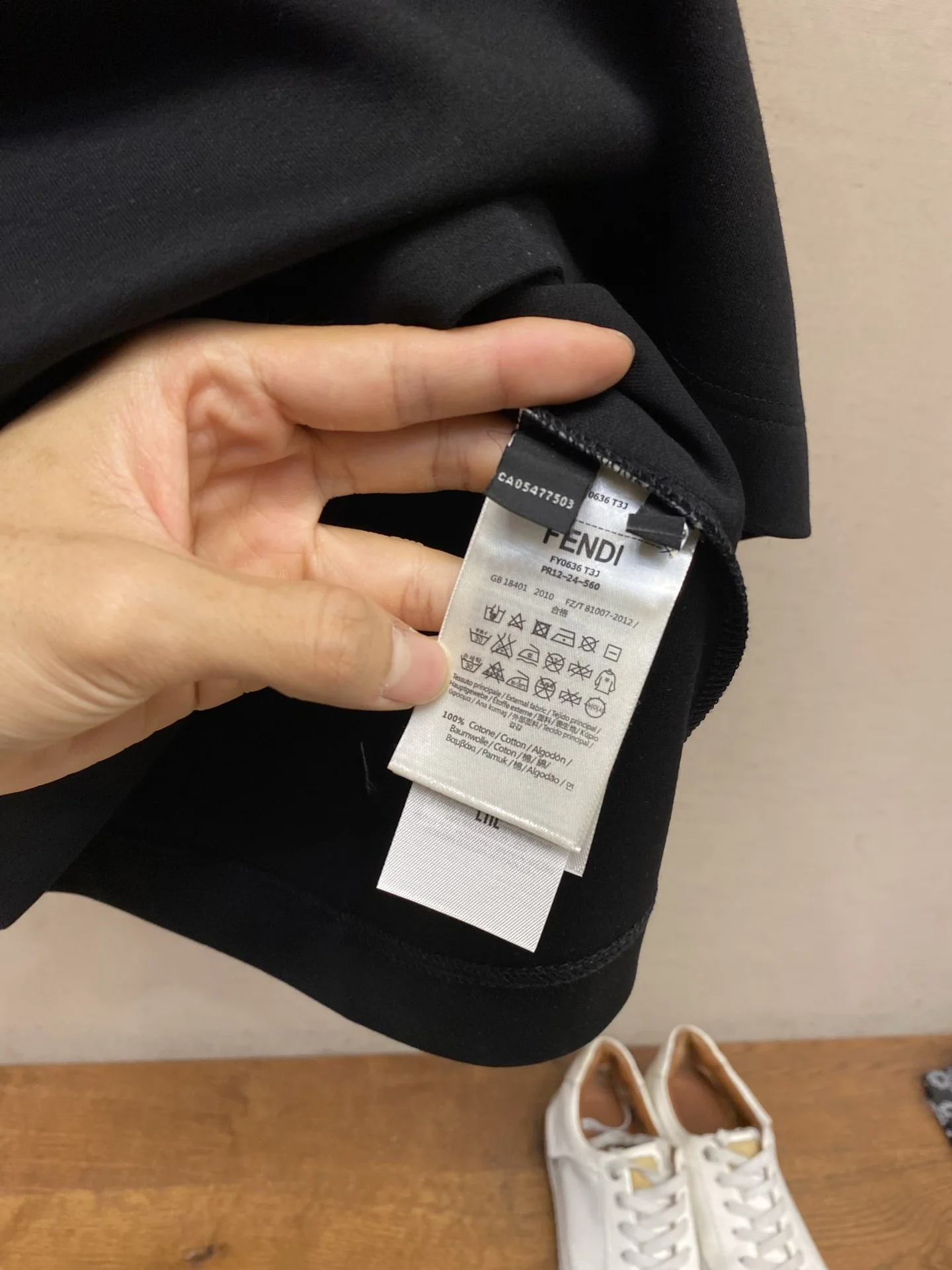 펜디 남성 코튼 반팔 티셔츠 2026 FW 상세 이미지 8