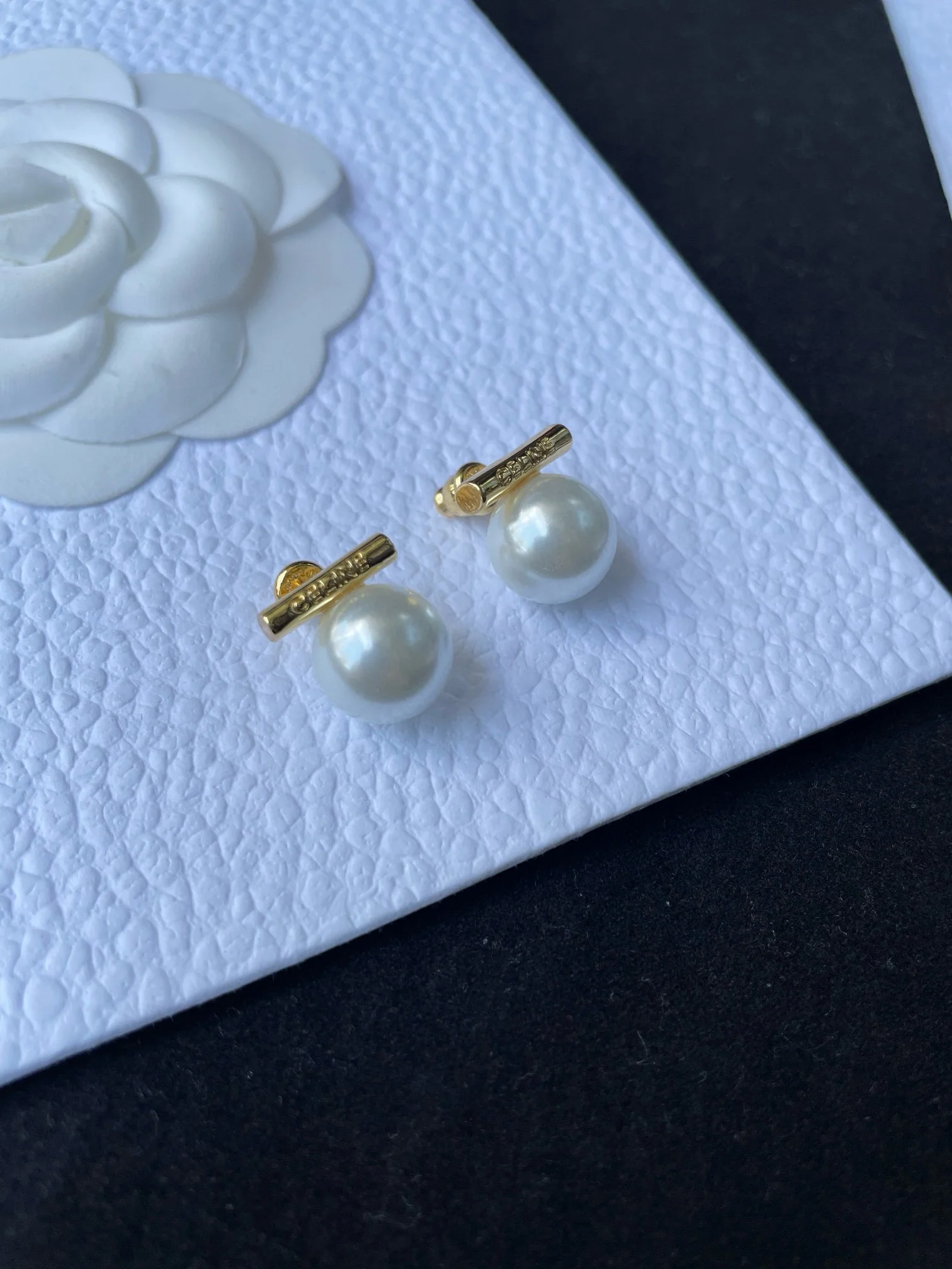 셀린느 귀걸이 69253 Celine Earrings 상세 이미지 6