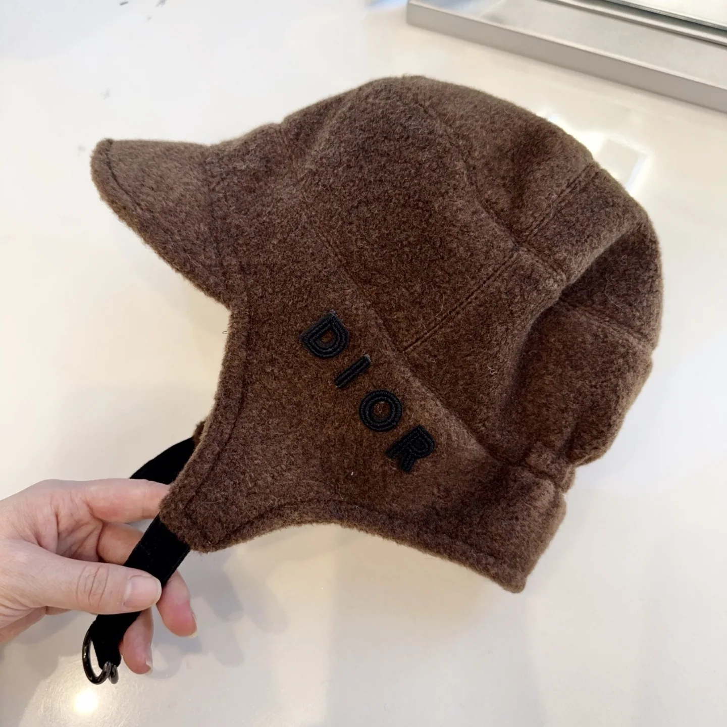 디올 울 귀덮개 스키 모자 상세 이미지 3
