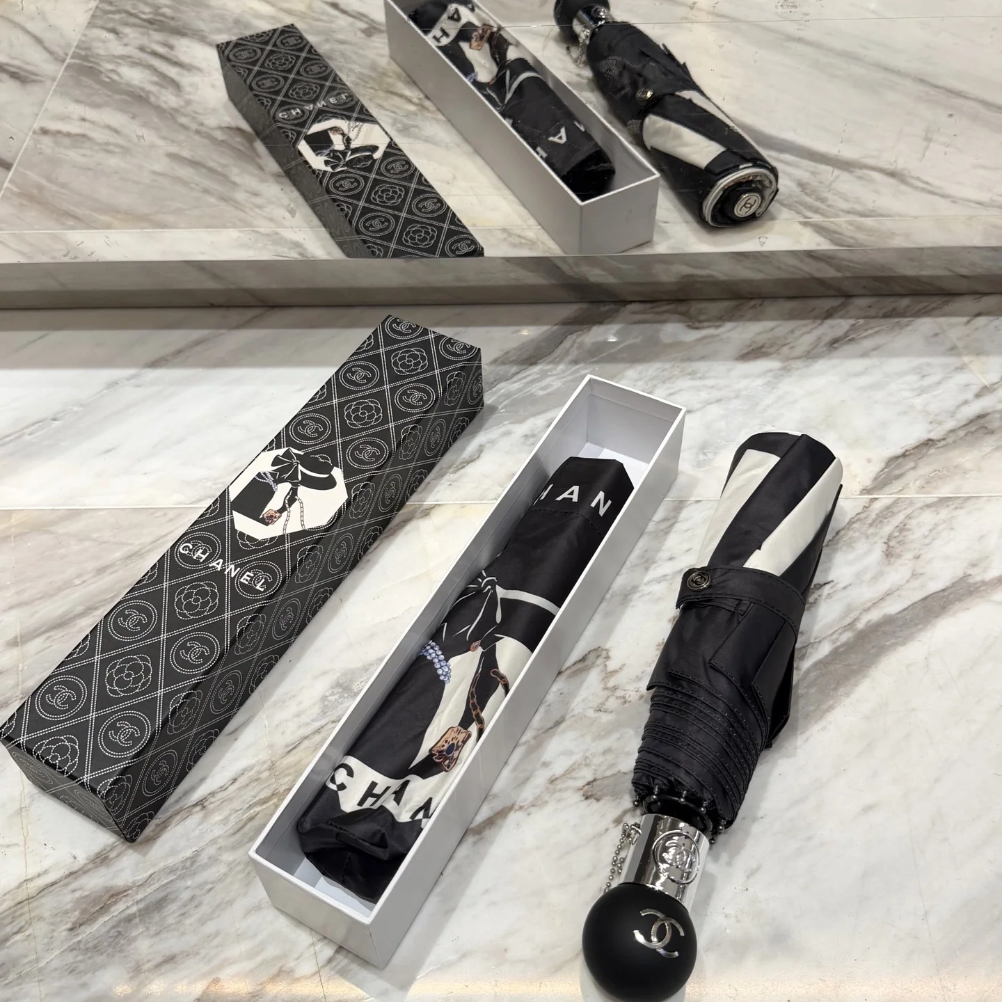 샤넬 우산 85326 Chanel Umbrella 상세 이미지 1