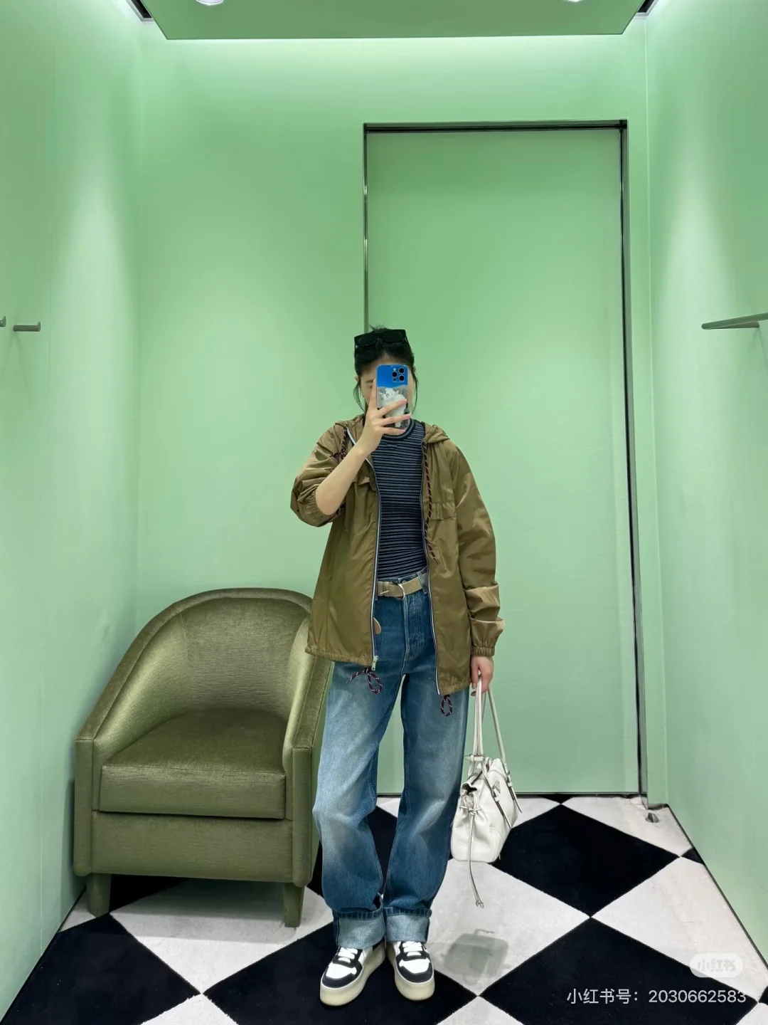 프라다 나일론 대비 라펠 여성 자켓 상세 이미지 5