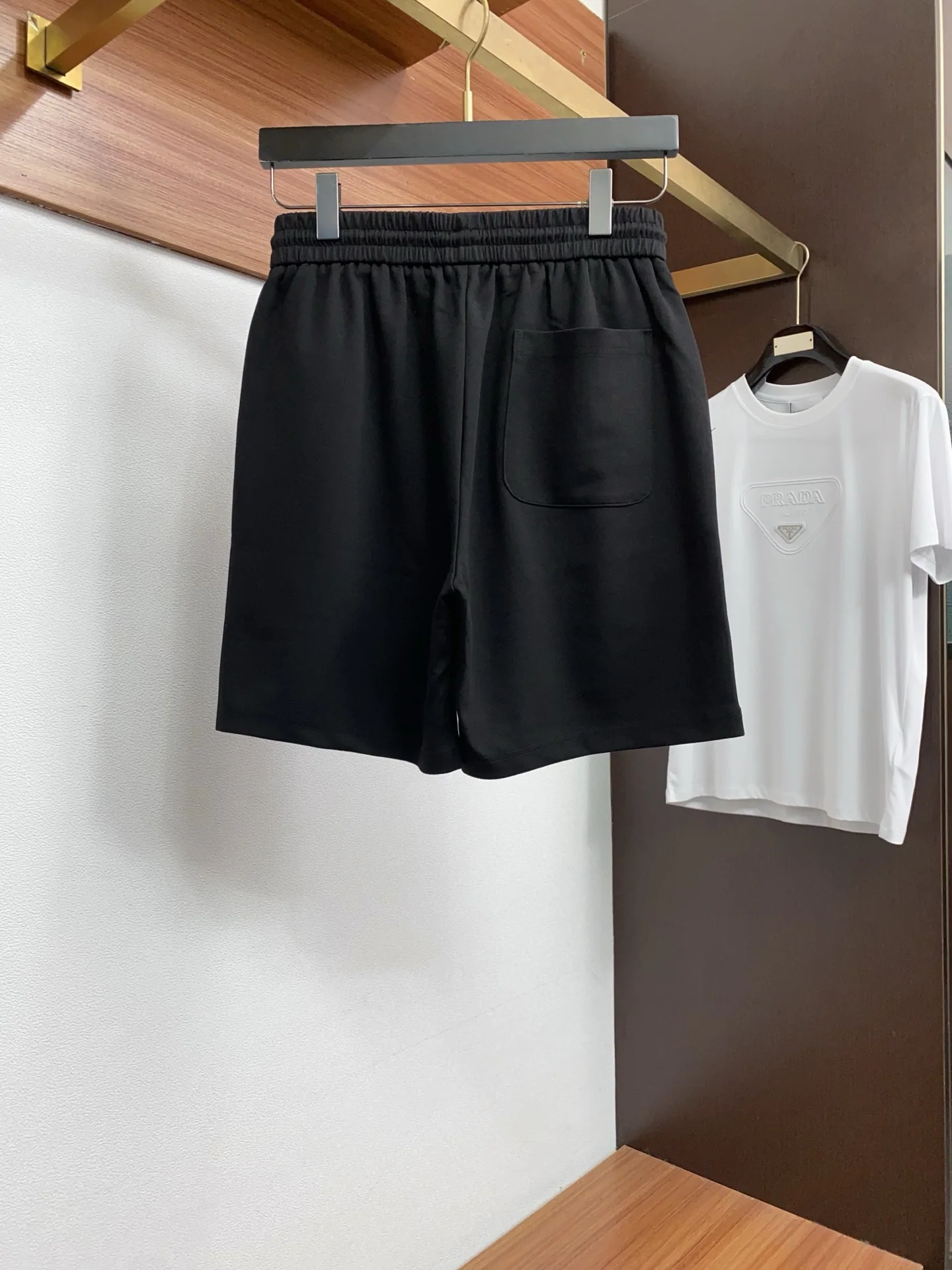 루이비통 남성 코튼 스트레치 반바지 상세 이미지 8
