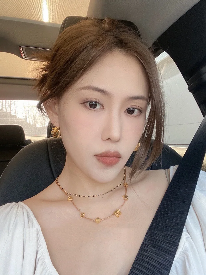 셀린느 개선문 컷아웃 금속 귀걸이 상세 이미지 7