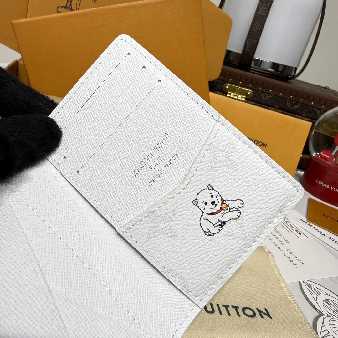 루이비통 모노그램 포레스트 강아지 장식 지갑 상세 이미지 6