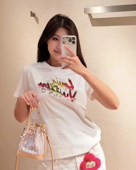 루이비통 여성 그라데이션 반팔 티셔츠 상세 이미지 7