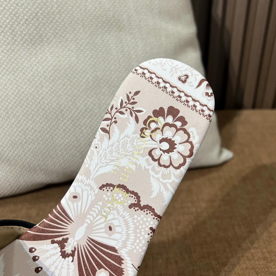 디올 자수 캔버스 슬리퍼 상세 이미지 8