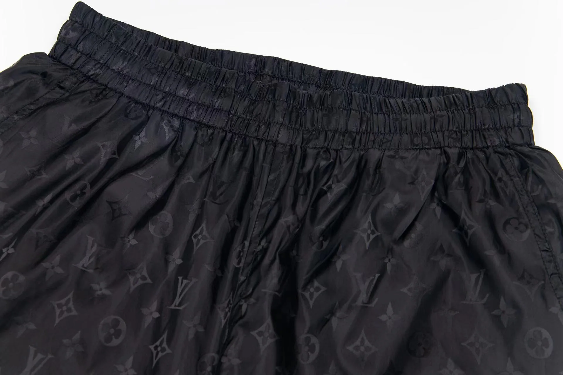 루이비통 남성 반바지 71577 Louis Vuitton Shorts 상세 이미지 3