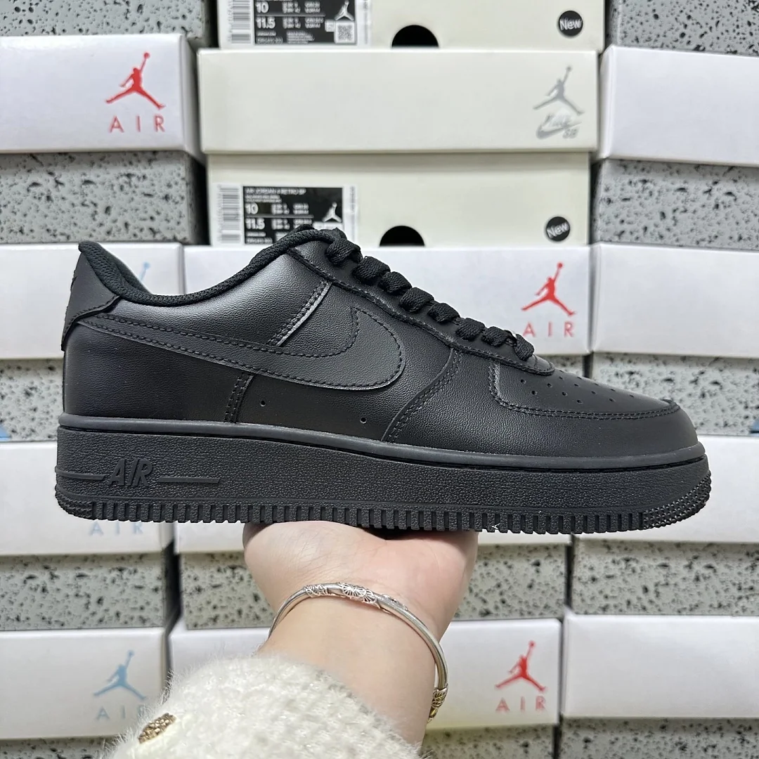 나이키 [XY/PB] 에어 포스 1 로우 CW2288-001 201726 Nike Air Force 1 Low '07 Black 상세 이미지 4