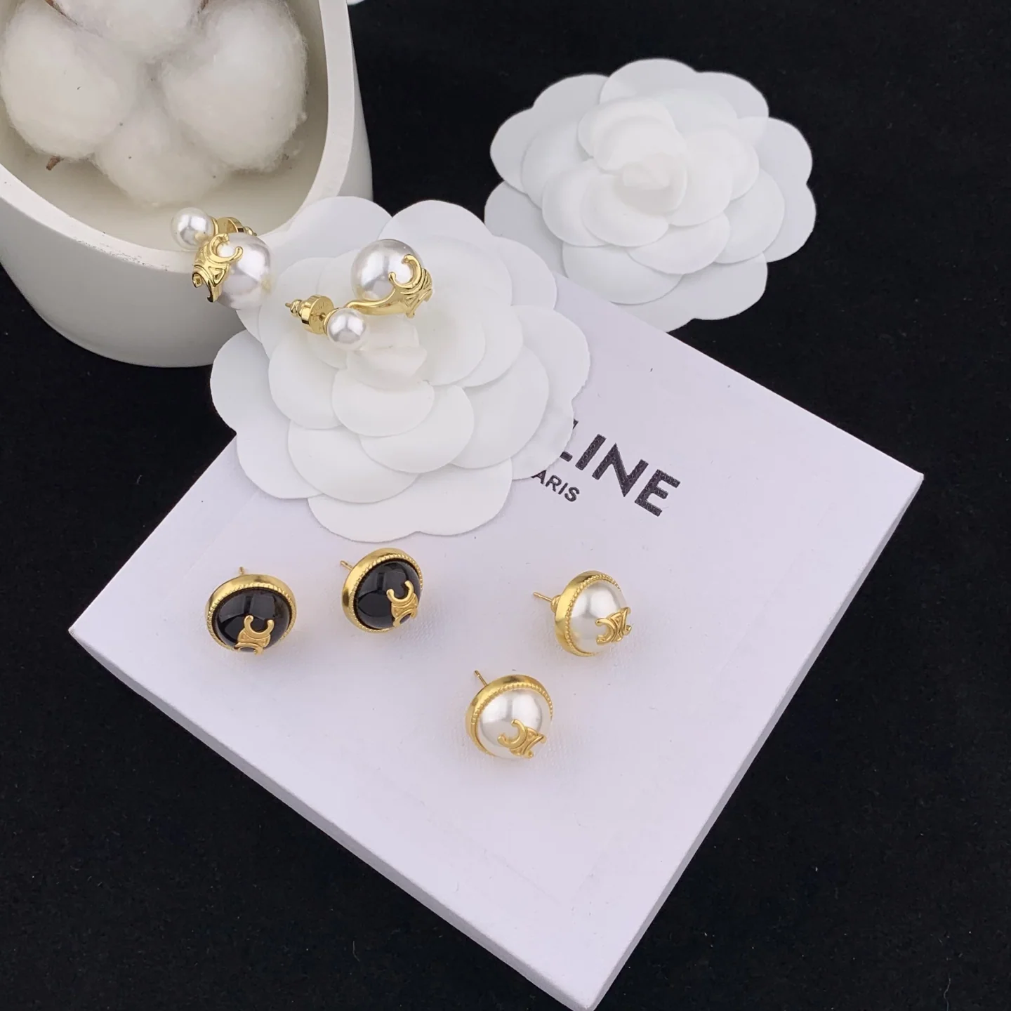 셀린느 귀걸이 69430 Celine Earrings