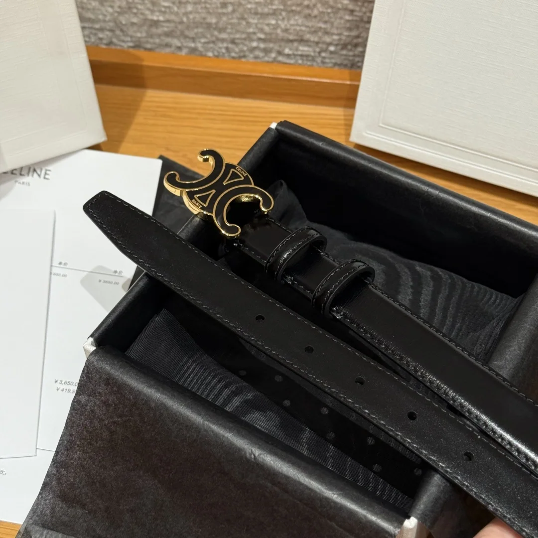 셀린느 TRIOMPHE 양면 송아지가죽 벨트 상세 이미지 6