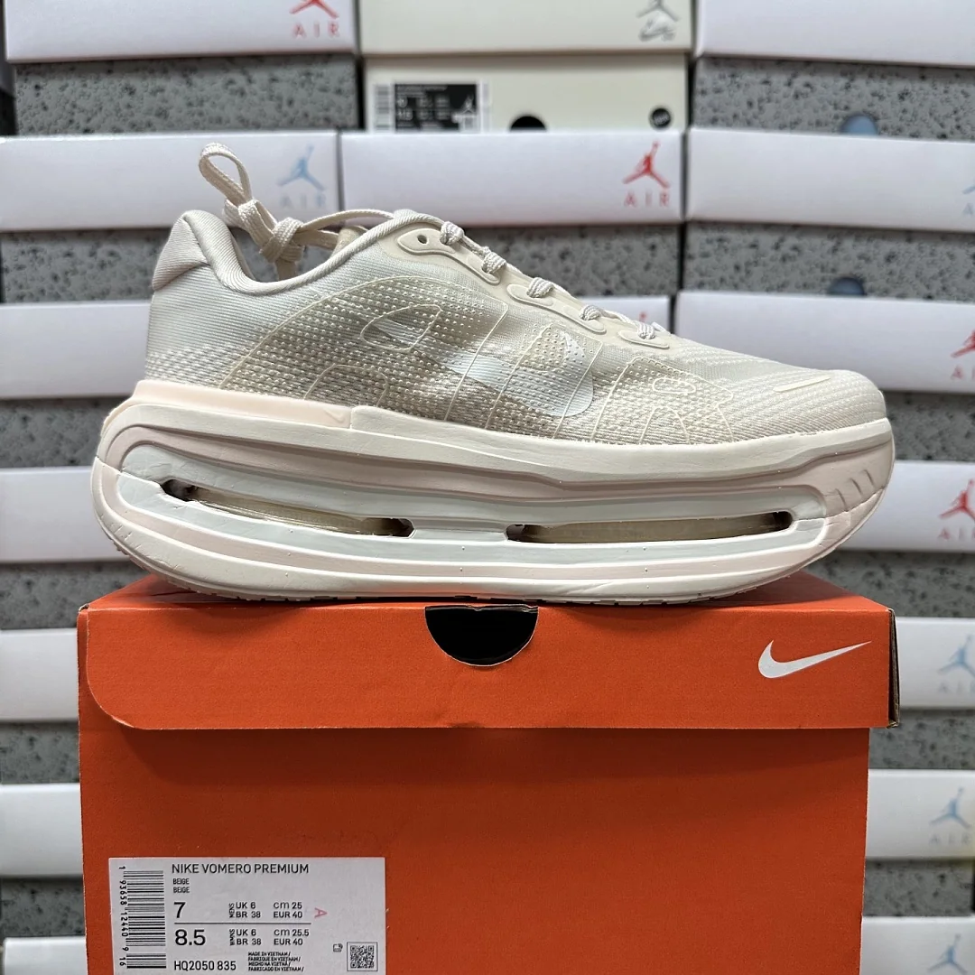 나이키 [5A] 보메로 프리미엄 아이보리 HQ2050-835 201642 Nike Vomero Premium