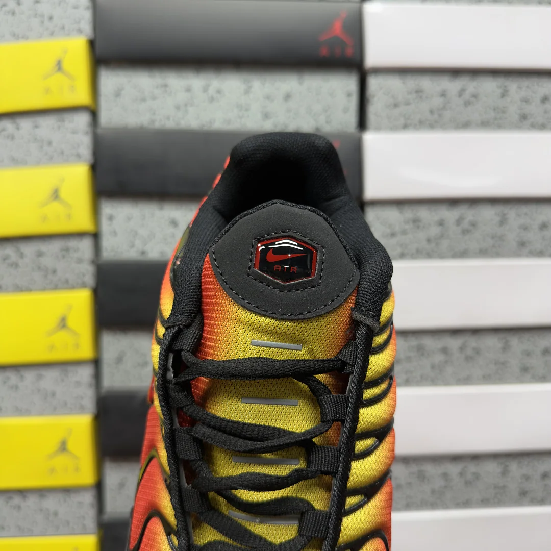 나이키 [BD] 에어 맥스 플러스 HF0552-001 201864 Nike Air Max Plus Sunset 상세 이미지 6