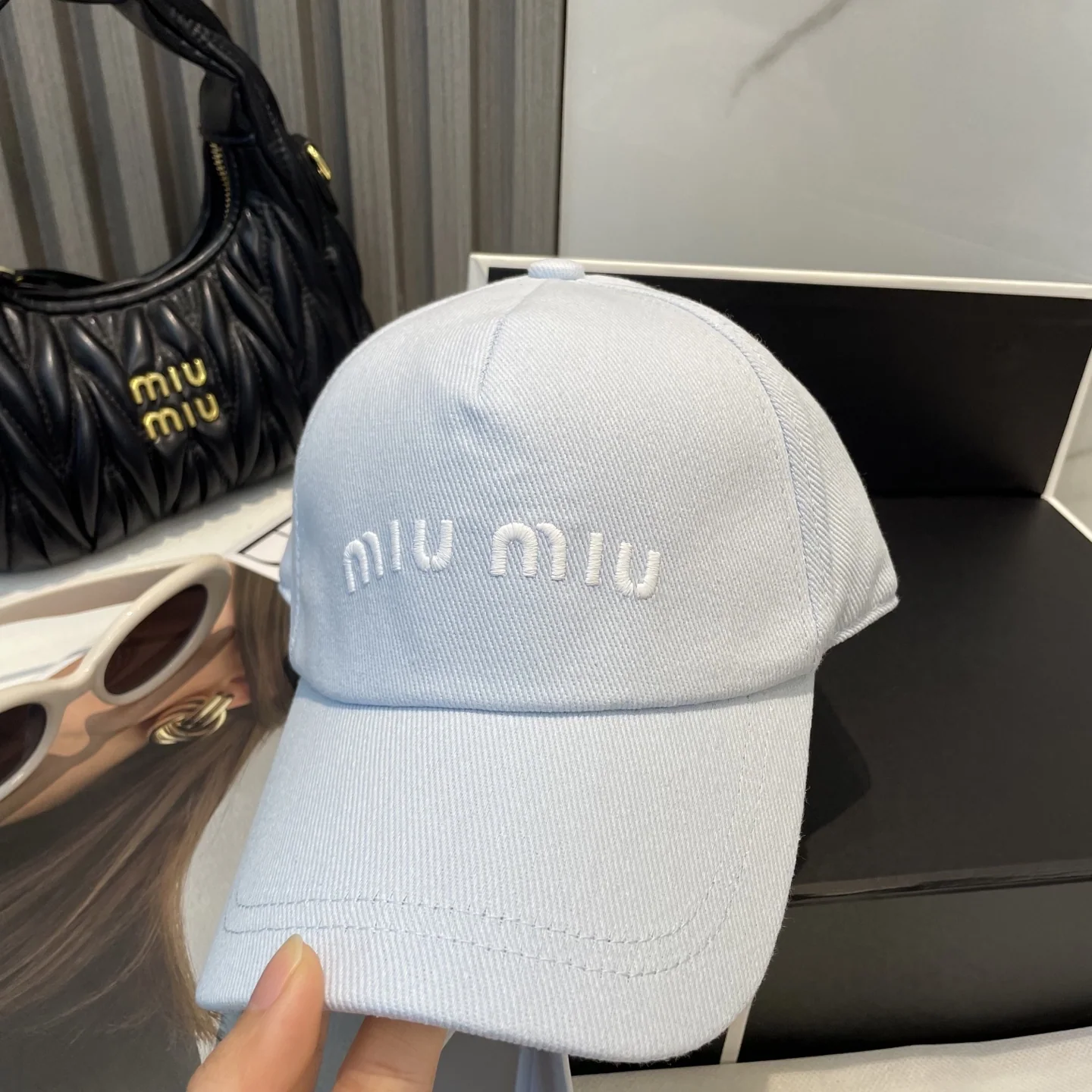 미우미우 자수 베이스볼 모자 상세 이미지 6