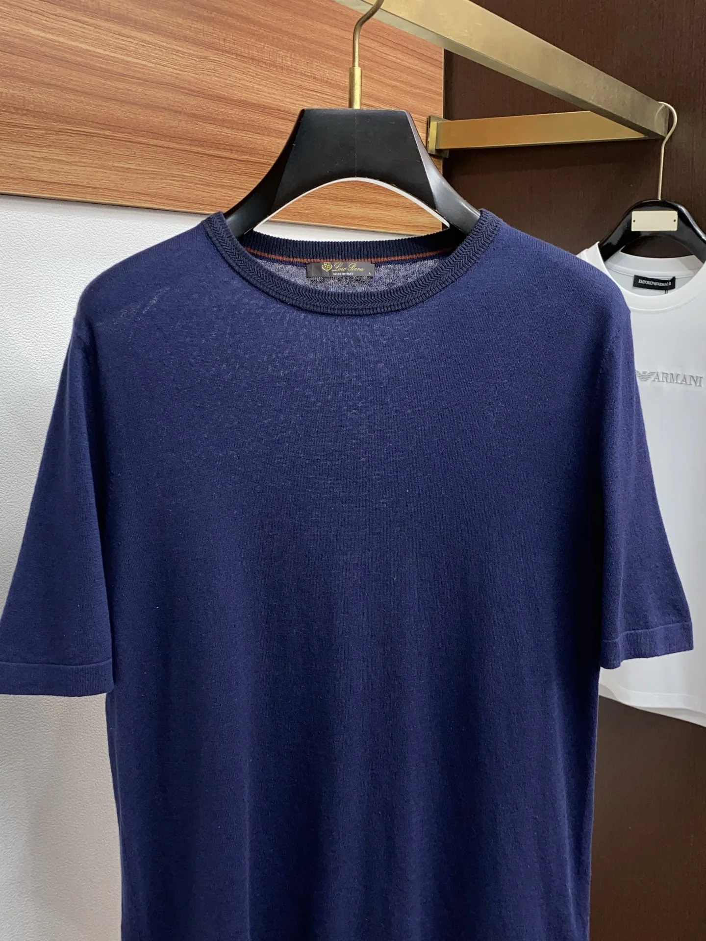 로로피아나 남성 크루넥 반팔 티셔츠 상세 이미지 2