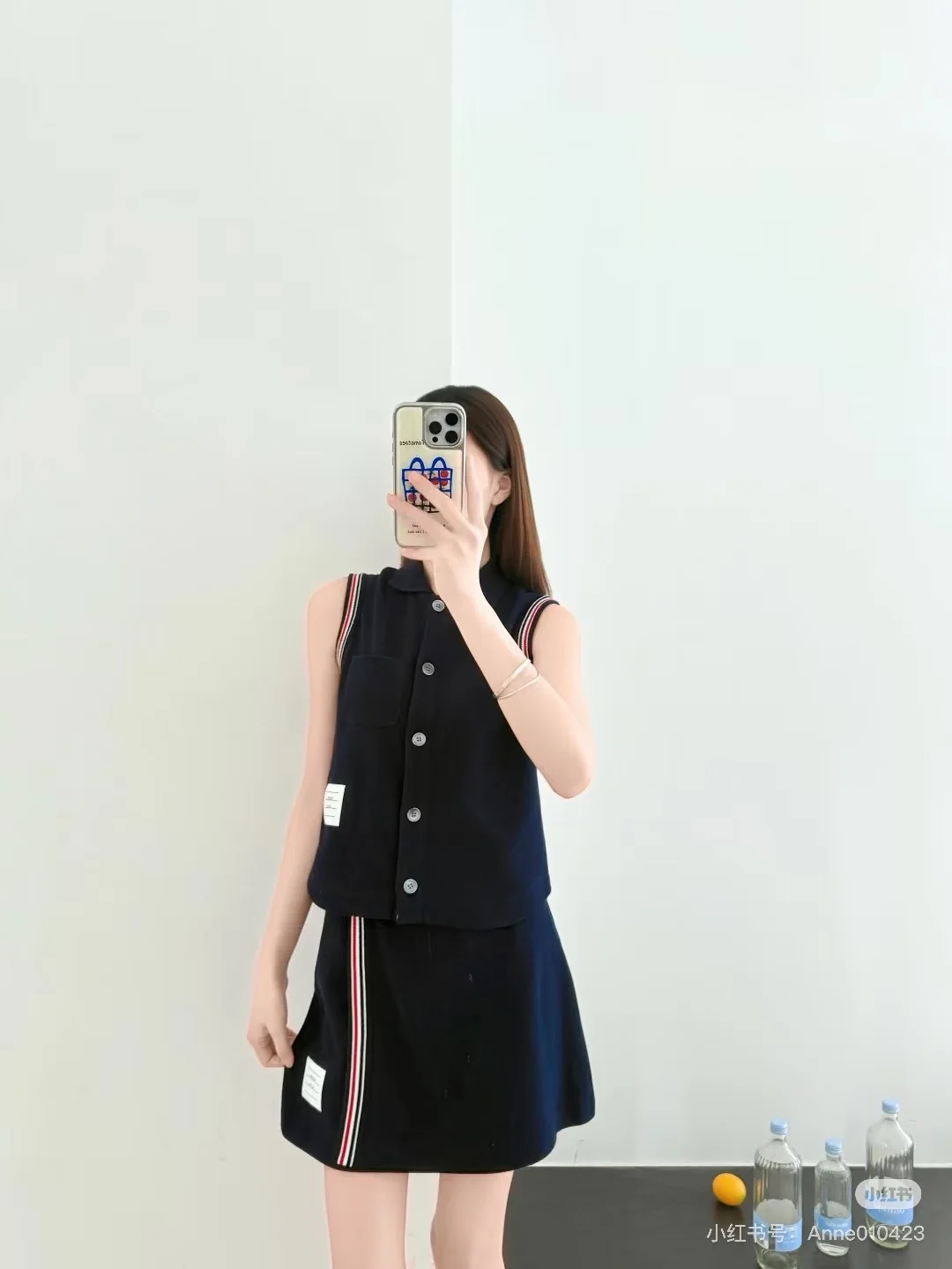 톰브라운 여성 슬림핏 노슬리브 폴로셔츠 상세 이미지 6