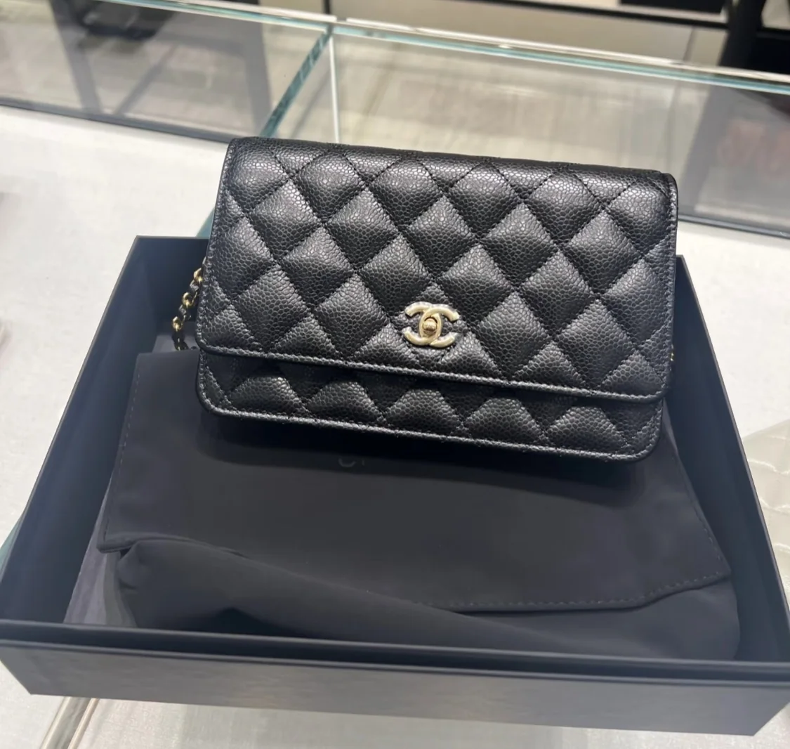 샤넬 24 K WOC 체인 미니백 블랙 금장 24 K 상세 이미지 6