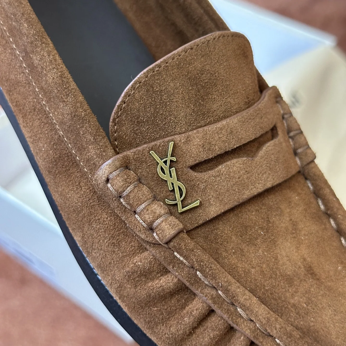 생로랑 YSL 앞코 덮인 플랫 뮬 상세 이미지 6
