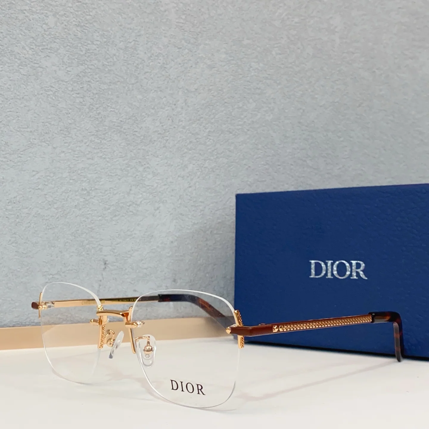 디올 선글라스 72645 Dior Sunglasses 상세 이미지 2
