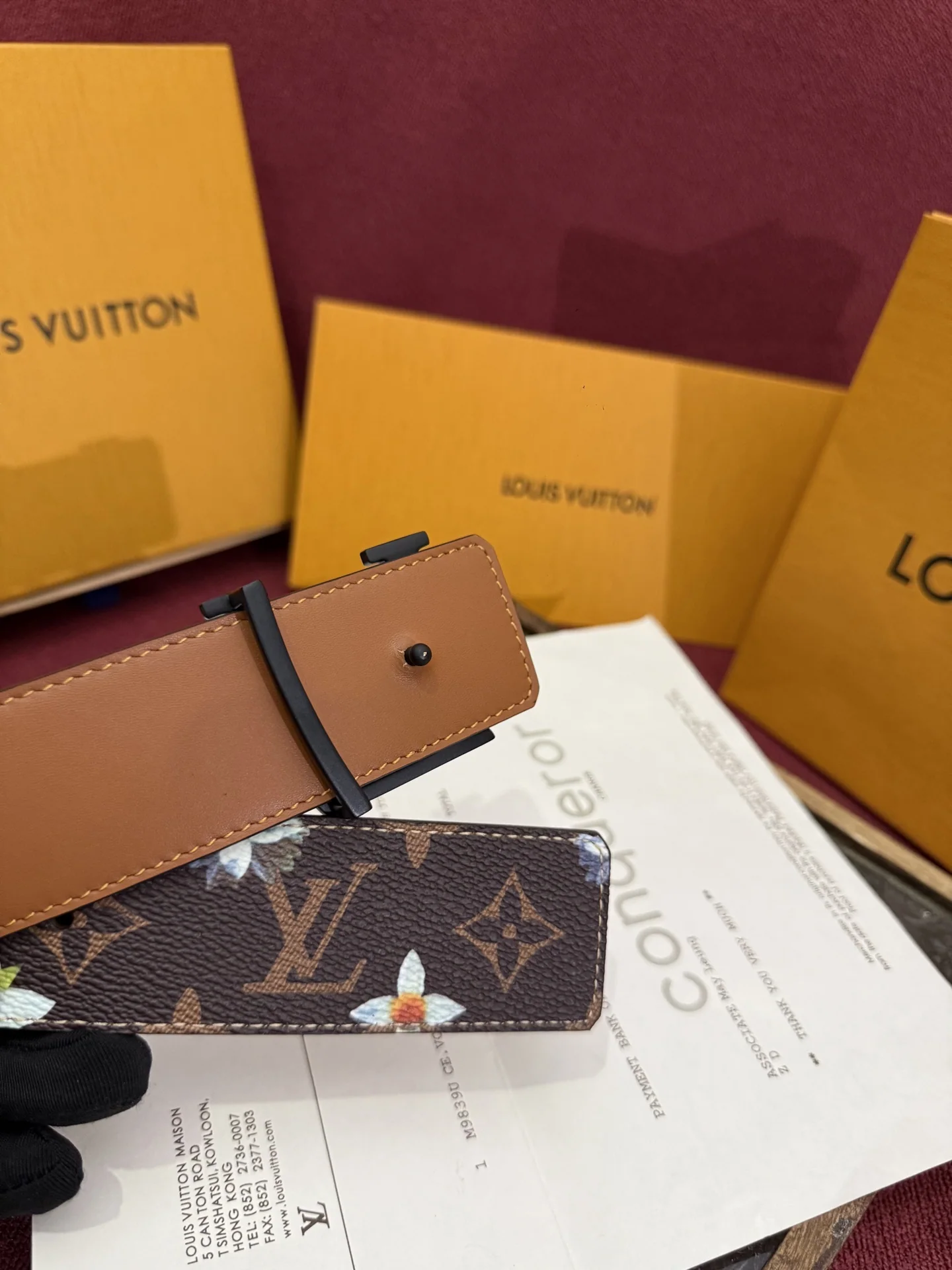 루이비통 LV 이니셜 모노그램 플라워 리버시블 벨트 상세 이미지 4