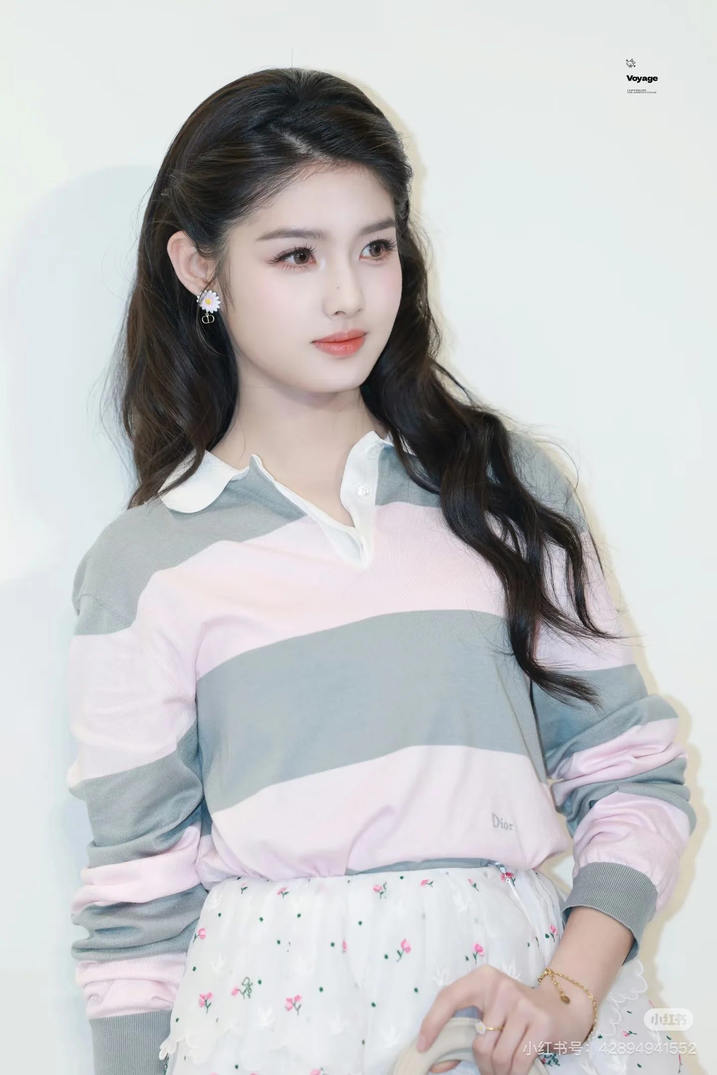 디올 스트라이프 폴로 카라 니트 스웨터 긴팔 상세 이미지 3