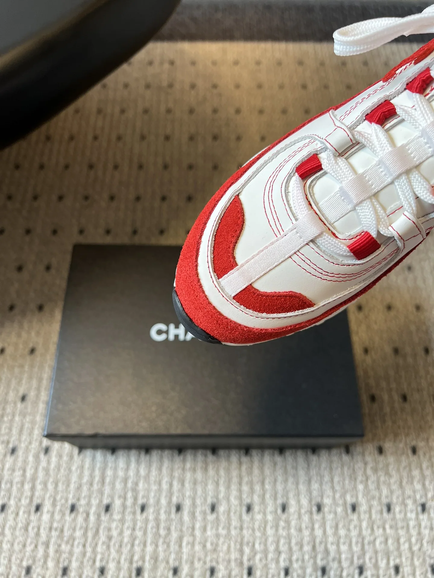 샤넬 더블 C 로고 청키 플랫폼 스니커즈 상세 이미지 7