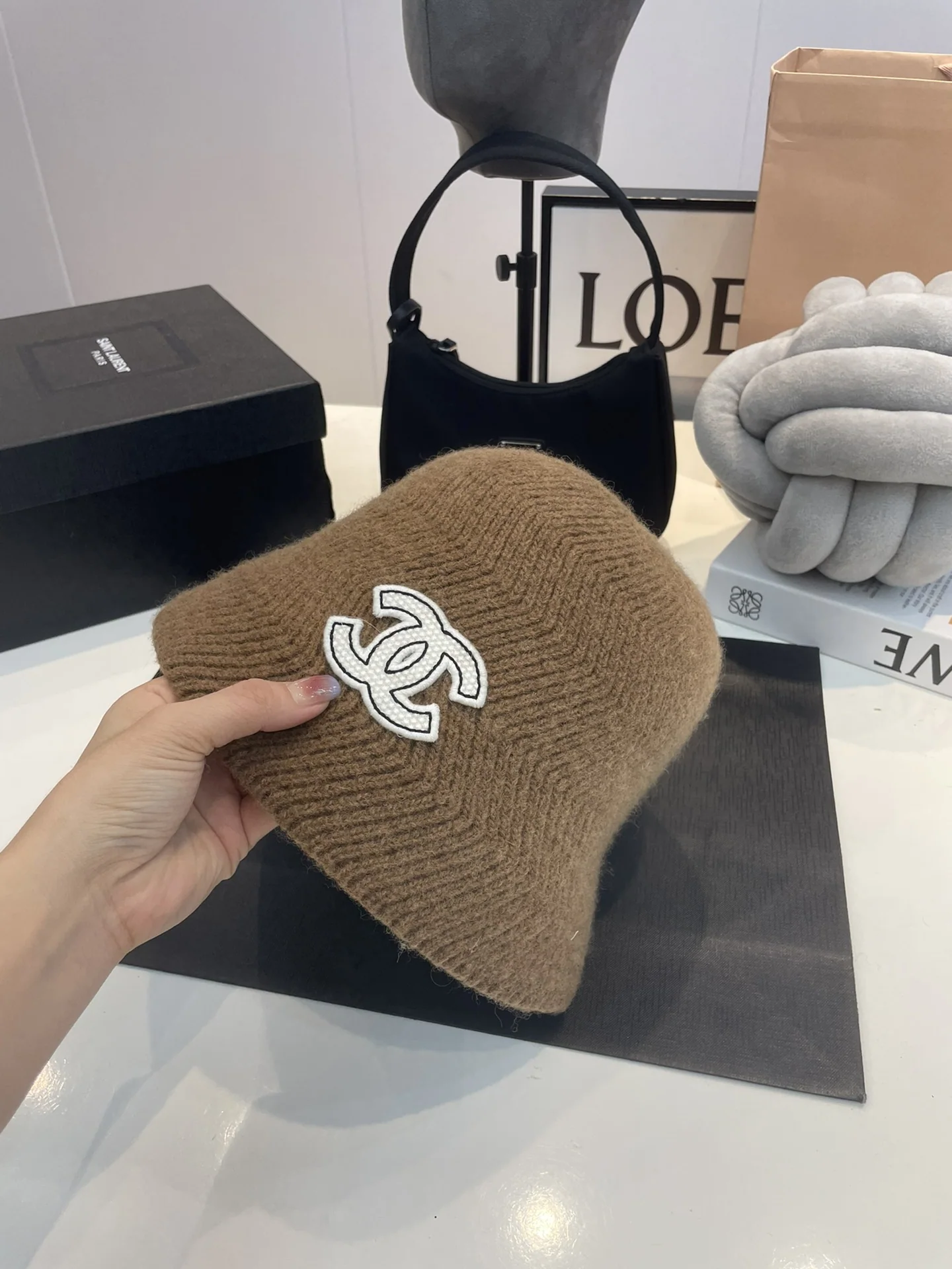 샤넬 울 버킷 햇 모자 상세 이미지 4