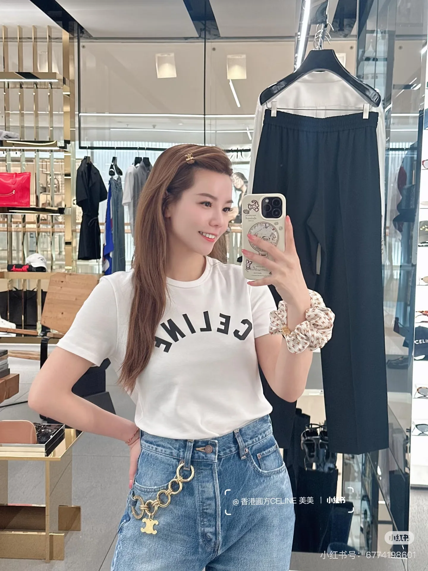 셀린느 여성 슬림핏 반팔 티셔츠 상세 이미지 6