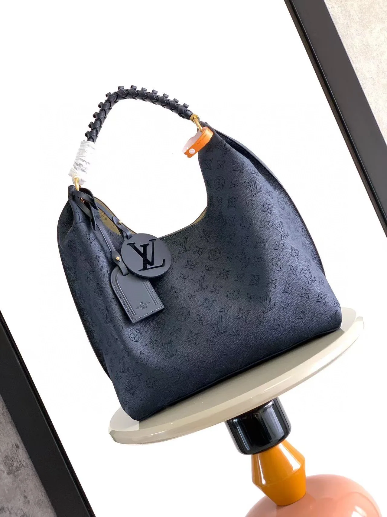 루이비통 그레인드 타우릴론 송아지가죽 가방 M53188 32159