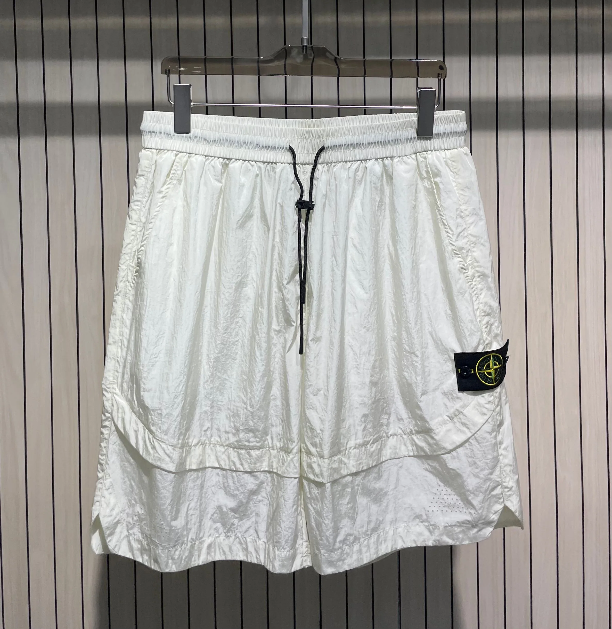스톤아일랜드 나일론 루즈핏 남성 바지 상세 이미지 6