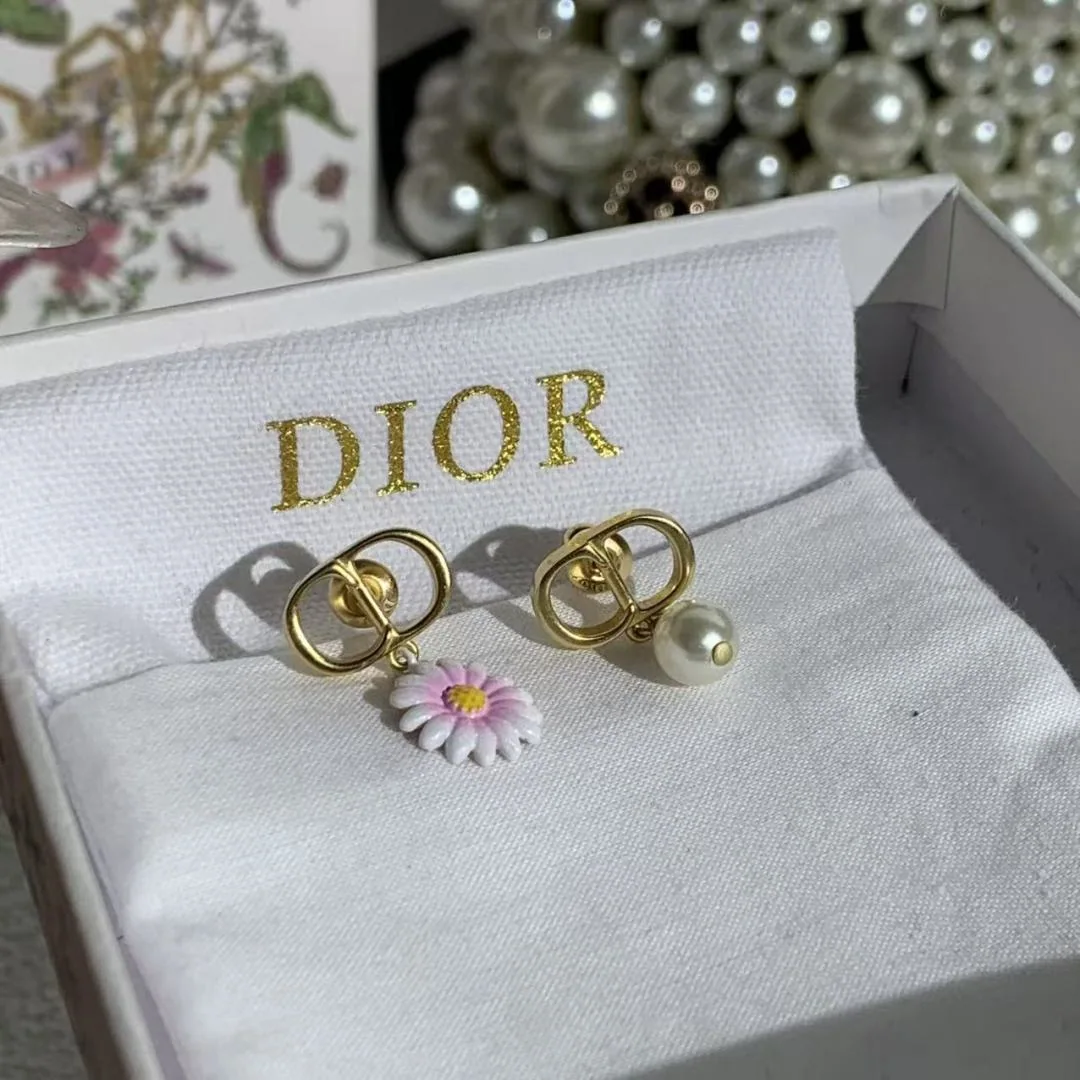 디올 귀걸이 60855 Dior Earrings 상세 이미지 2
