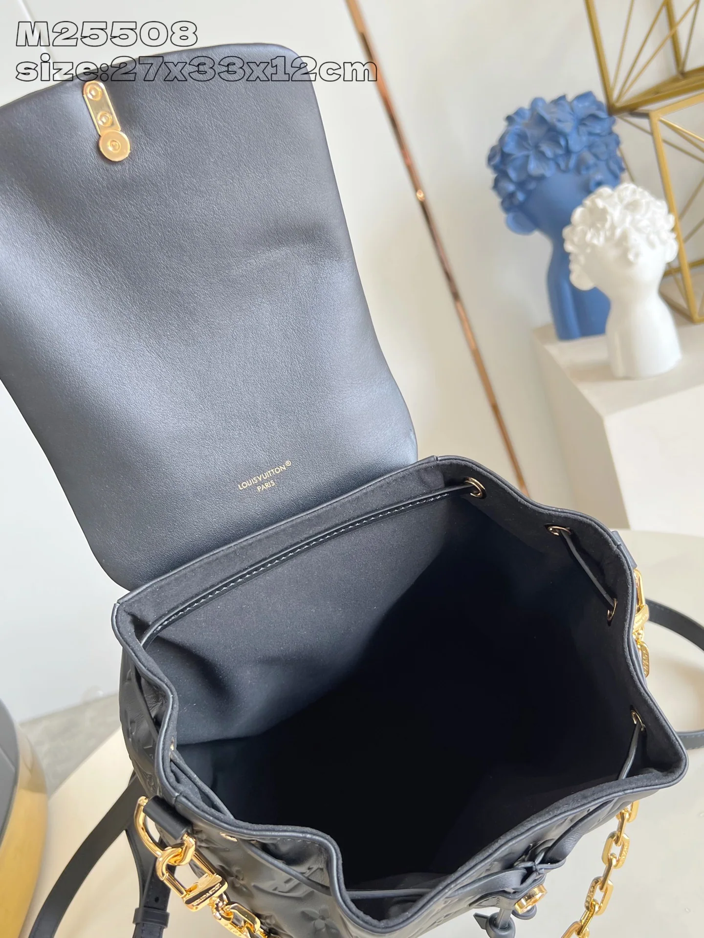 루이비통 커즌 블랙 미디엄 백팩 M25508 상세 이미지 8