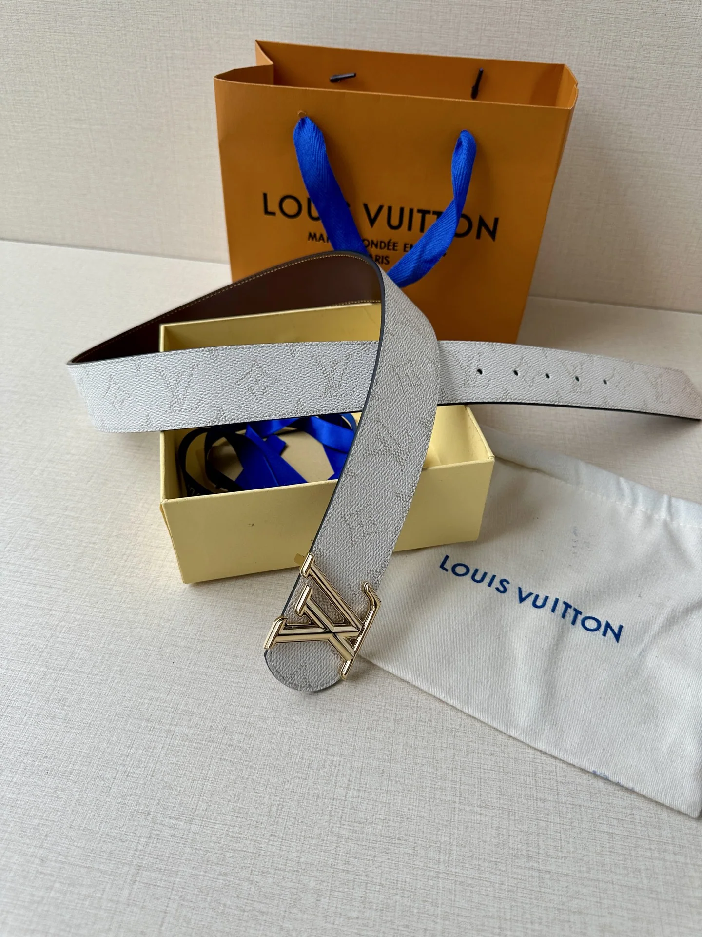 루이비통 LV 디멘션 모노그램 리버시블 벨트 상세 이미지 3