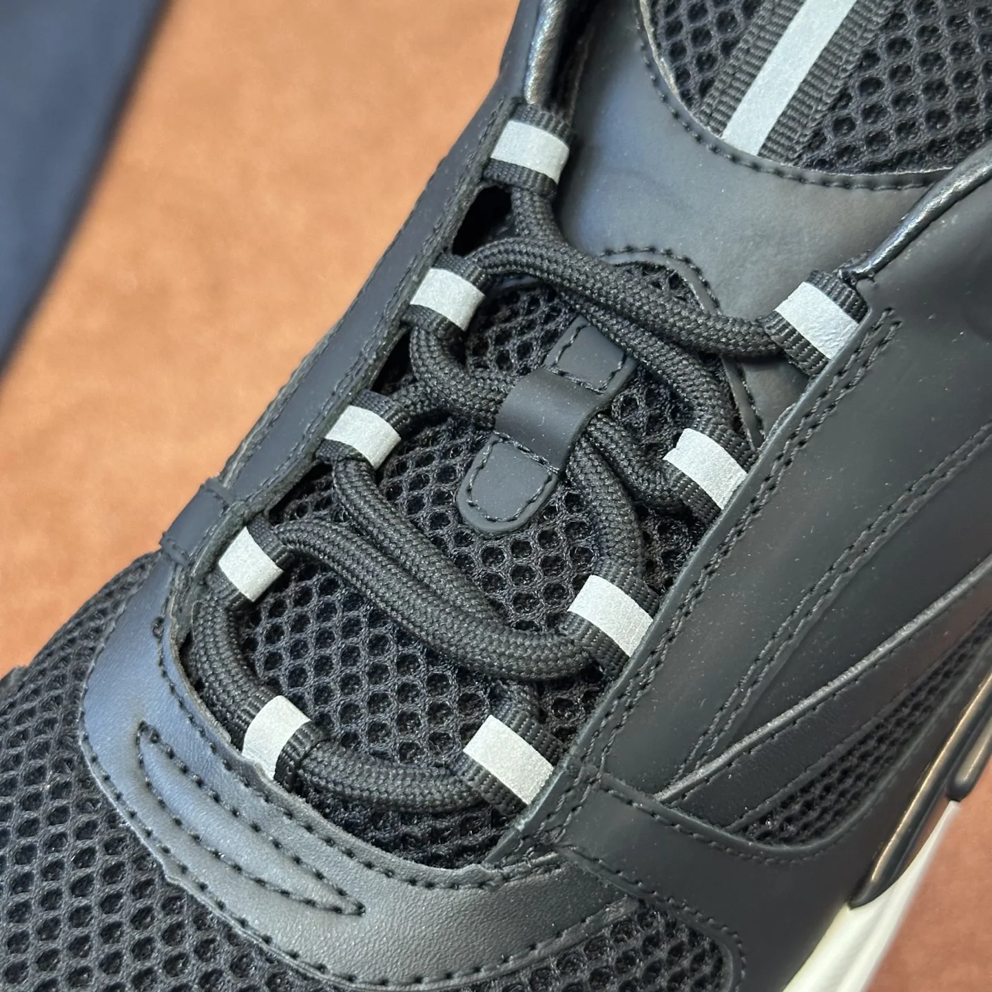 디올캐주얼 스니커즈 상세 이미지 5