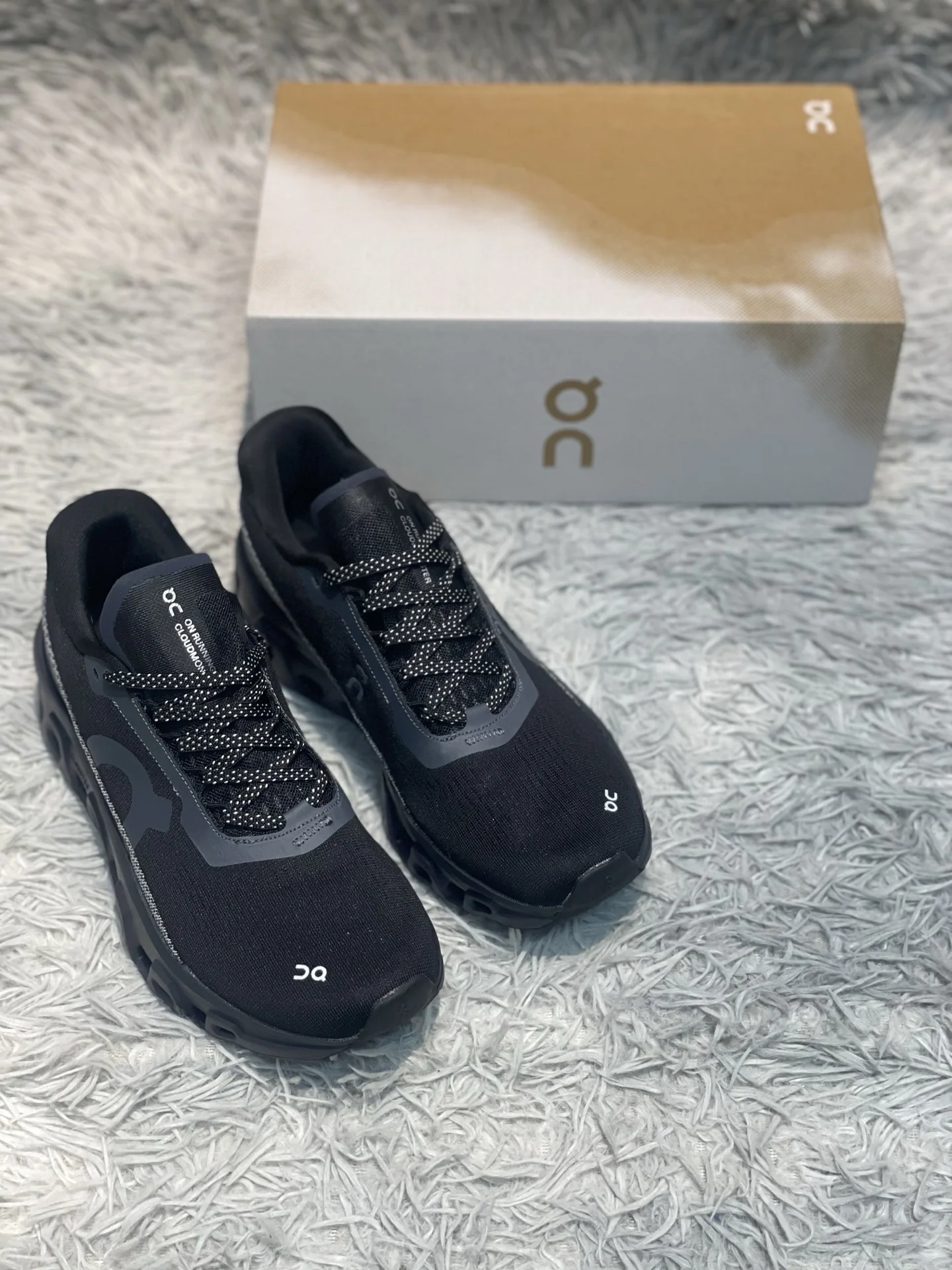 ON 신발 상세 이미지 2